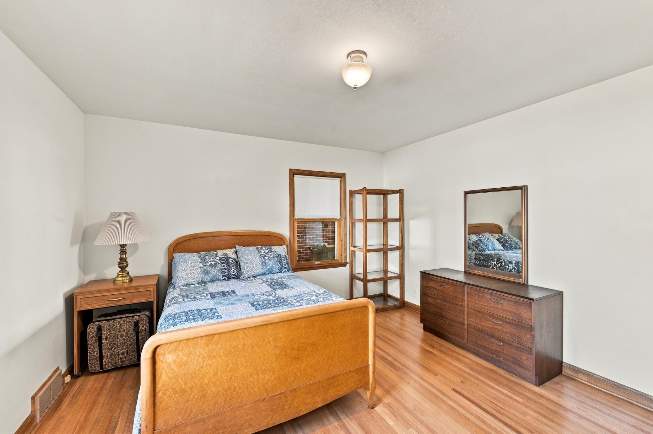 View of Residential at 823 Cottage Avenue, Saint Paul MN 55117, Saint Paul (32 of 67) - Mike Wilen | Minnesota Team Real Estate