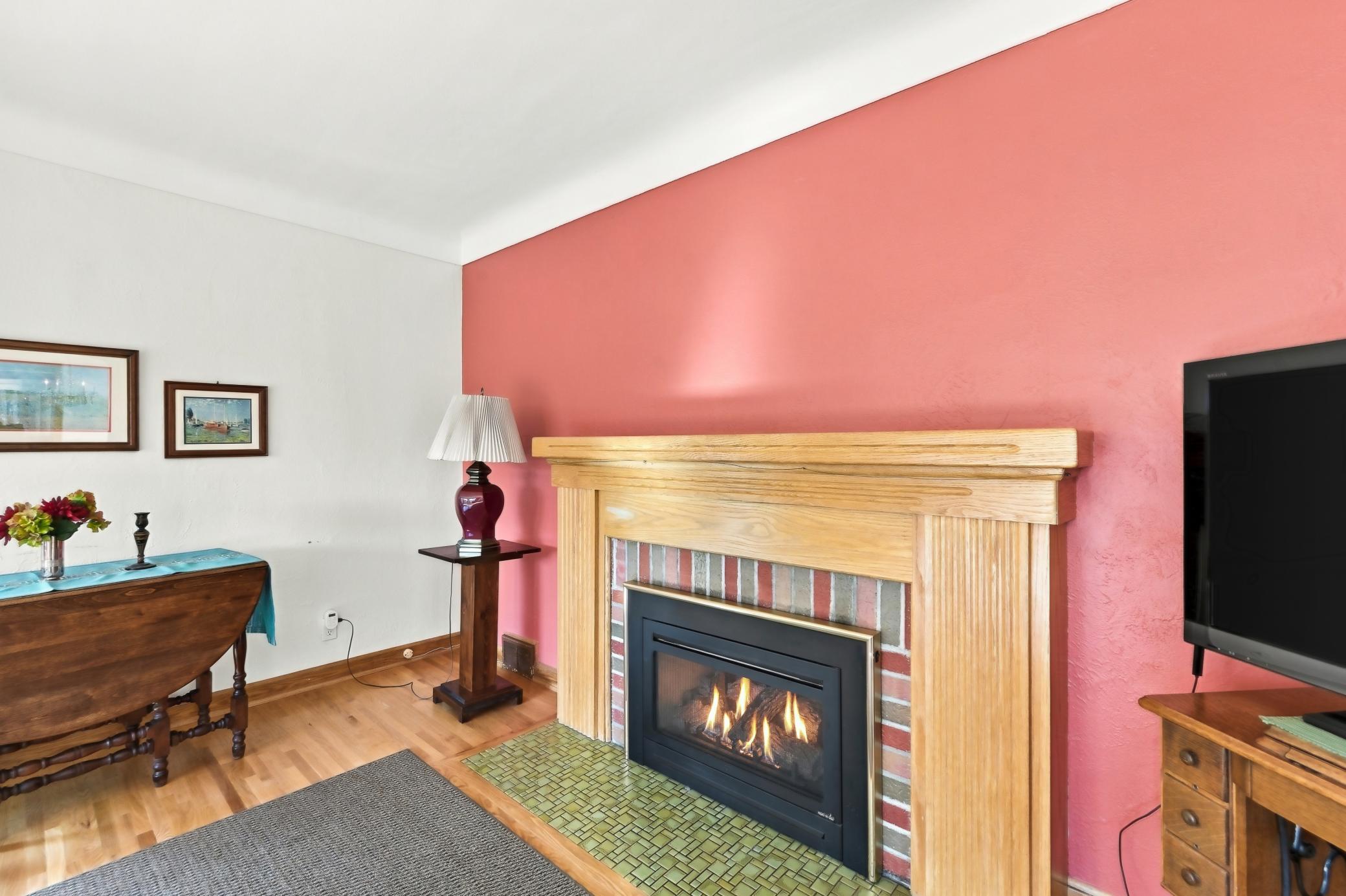 View of Residential at 823 Cottage Avenue, Saint Paul MN 55117, Saint Paul (20 of 67) - Mike Wilen | Minnesota Team Real Estate