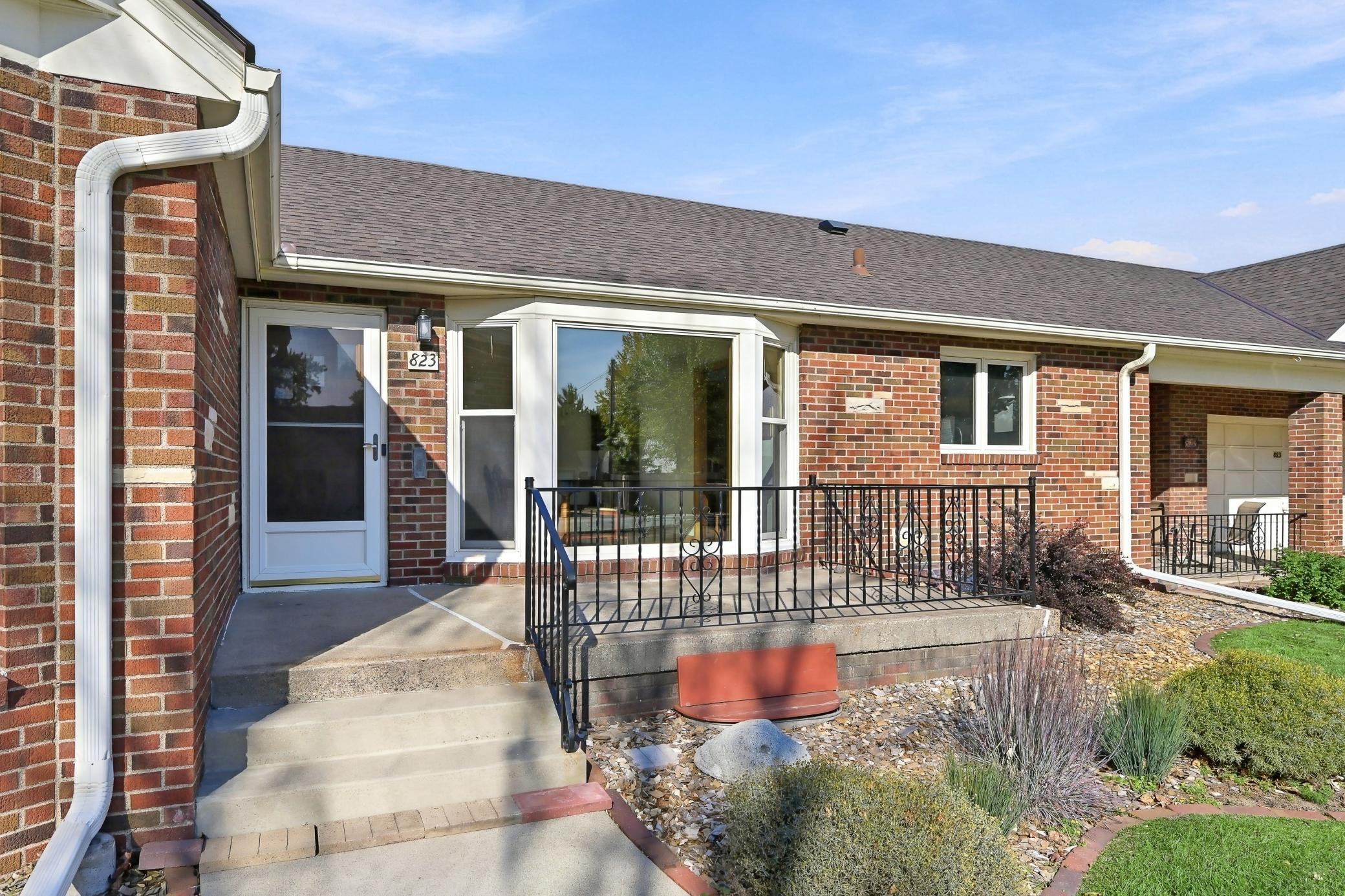 View of Residential at 823 Cottage Avenue, Saint Paul MN 55117, Saint Paul (7 of 67) - Mike Wilen | Minnesota Team Real Estate