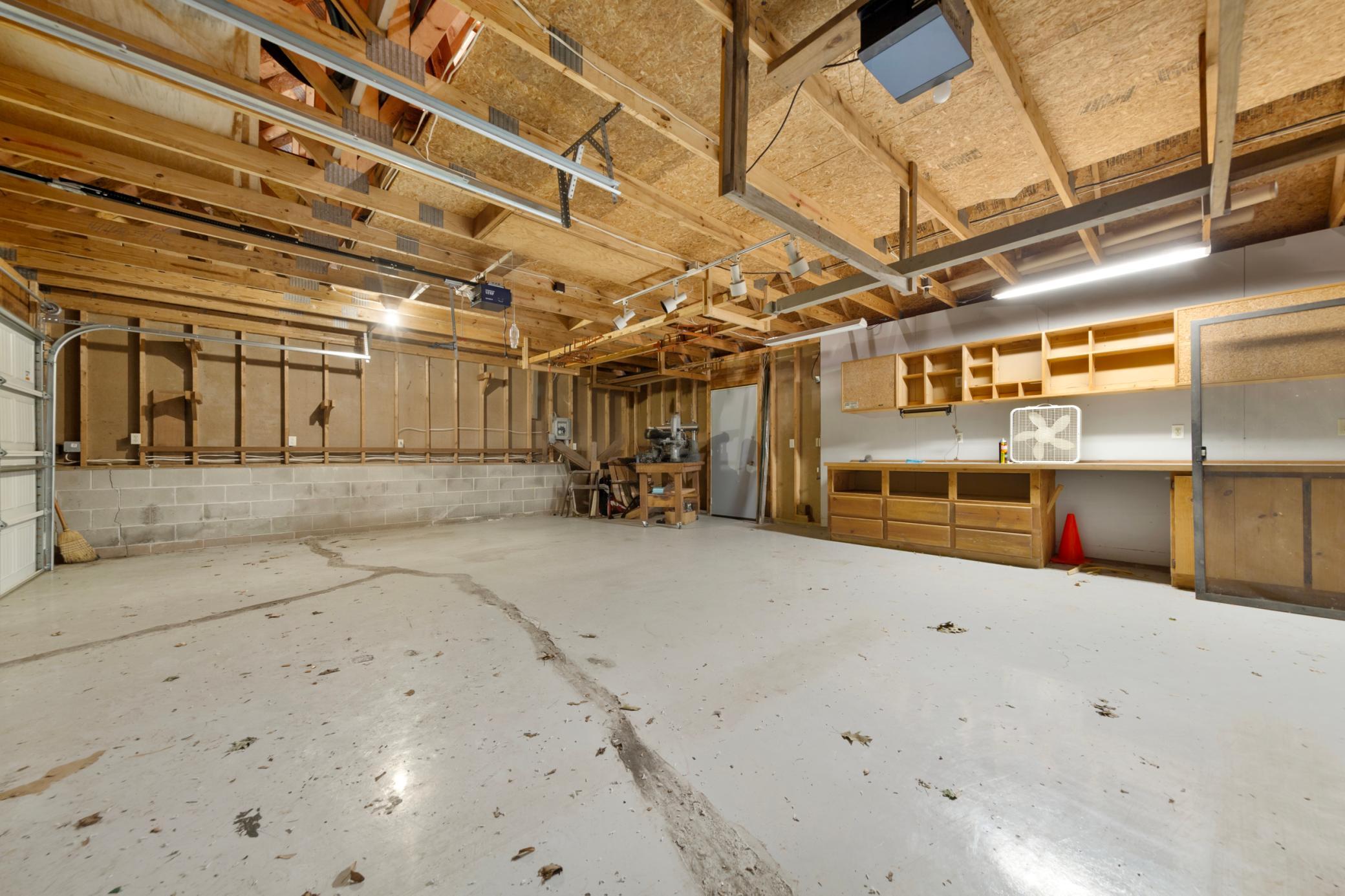 View of Residential at 16509 Lake Street Extension, Minnetonka MN 55345, Minnetonka (28 of 31) - Mike Wilen | Minnesota Team Real Estate