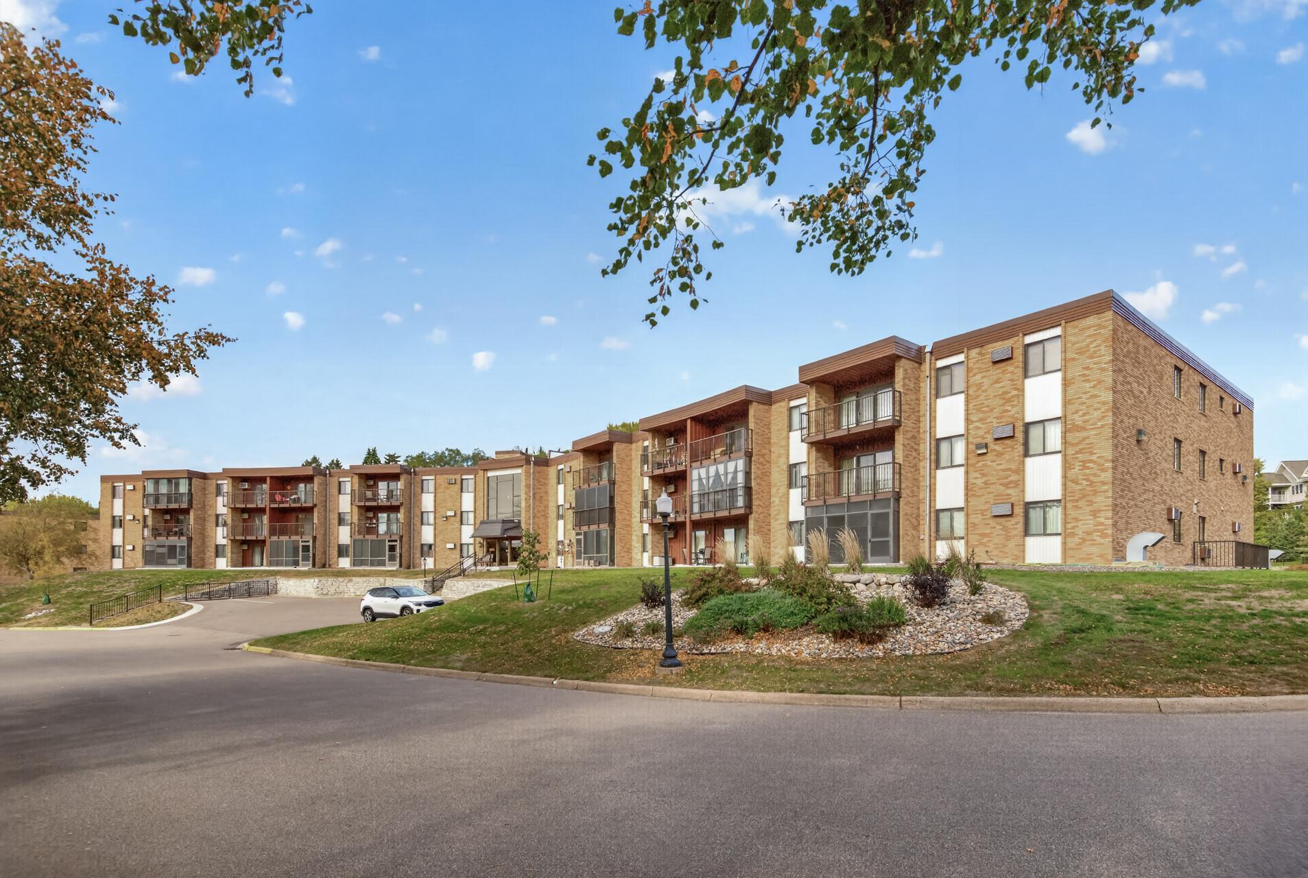 View of Residential at 2690 Oxford Street #219, Roseville MN 55113, Roseville (3 of 30) - Mike Wilen | Minnesota Team Real Estate