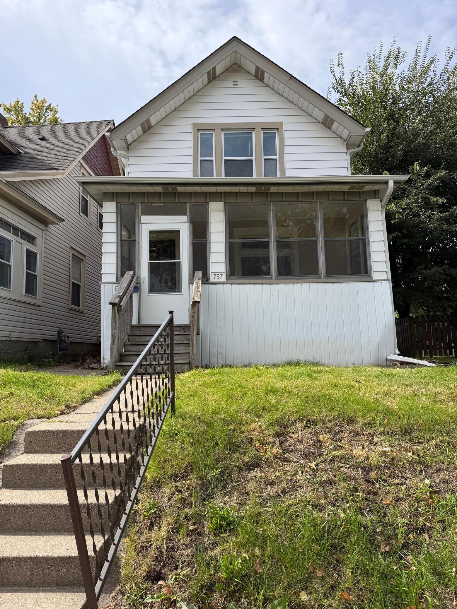 View of Single Family at 757 Smith Avenue, Saint Paul - Mike Wilen | Minnesota Team Real Estate