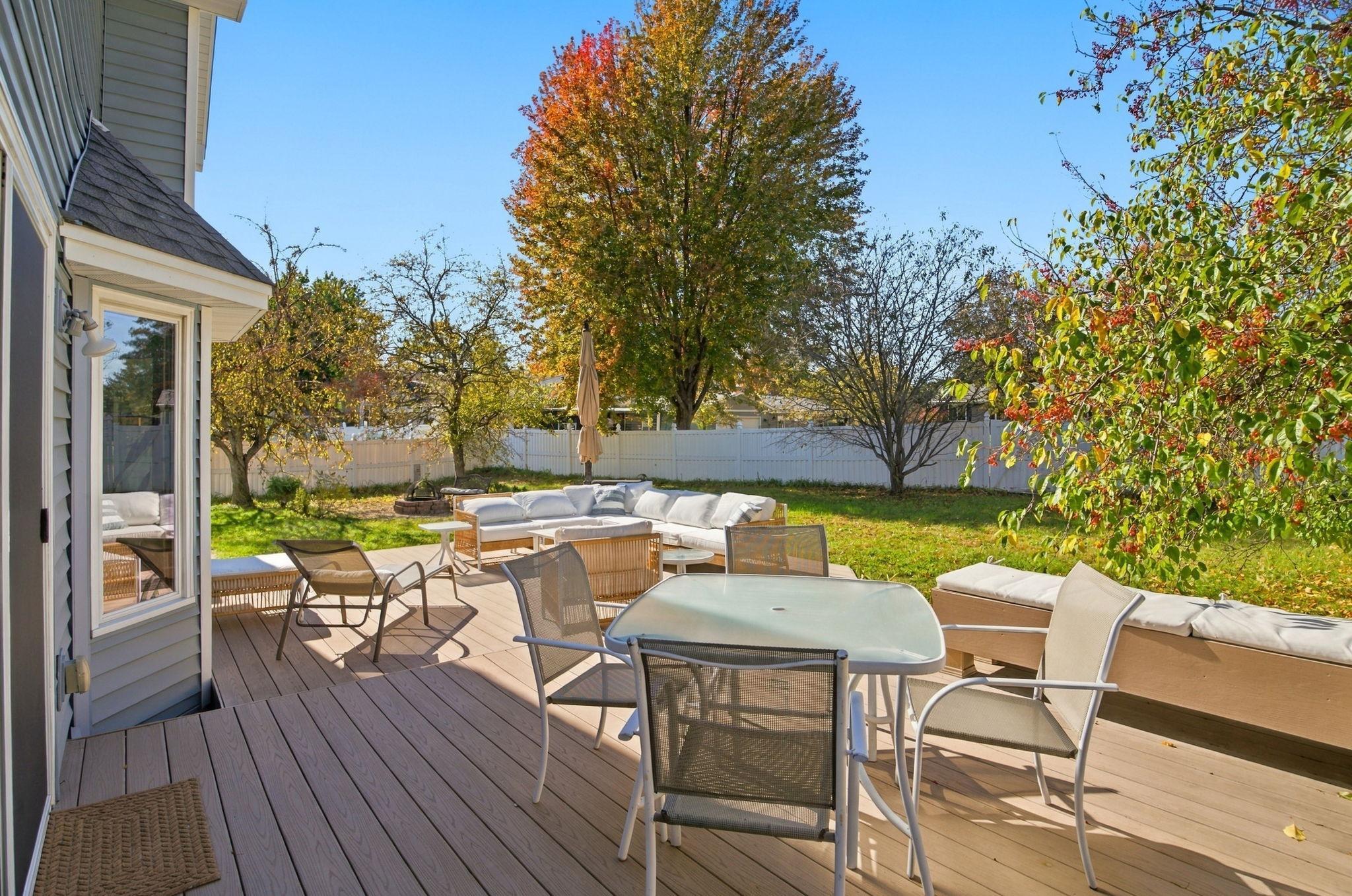 View of Residential at 10626 Daisy Circle, Bloomington MN 55438, Bloomington (34 of 43) - Mike Wilen | Minnesota Team Real Estate