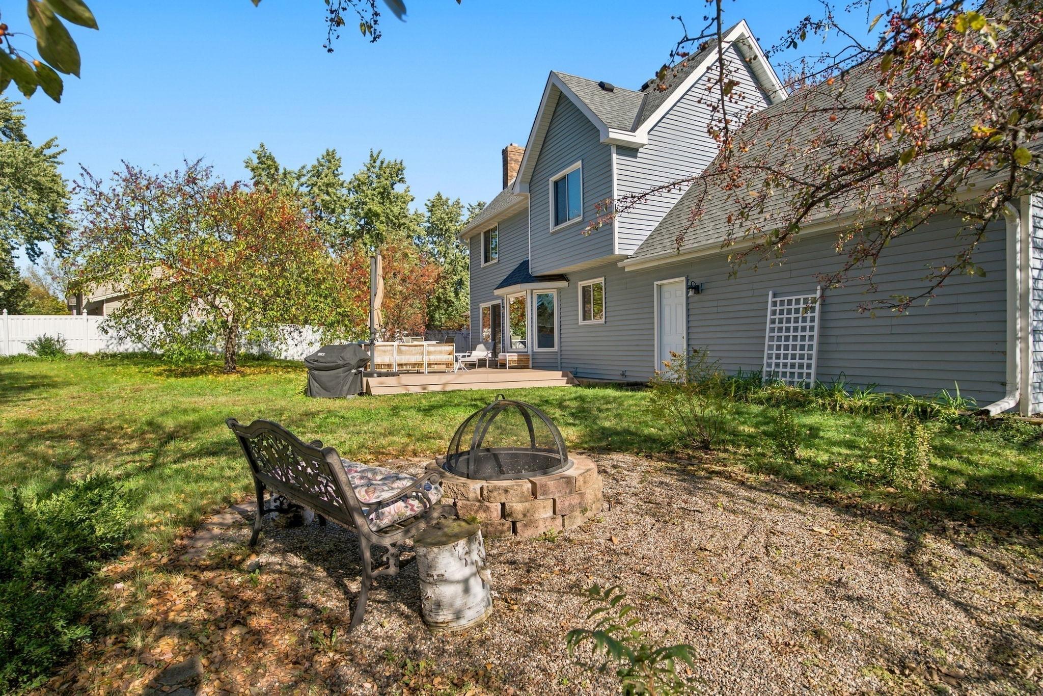View of Residential at 10626 Daisy Circle, Bloomington MN 55438, Bloomington (32 of 43) - Mike Wilen | Minnesota Team Real Estate