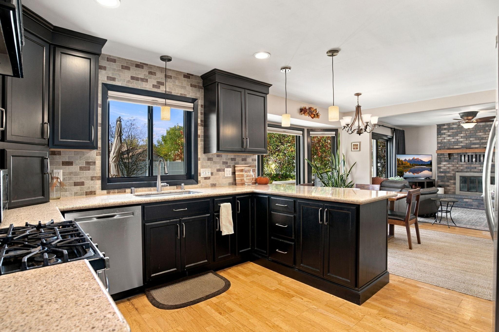 View of Residential at 10626 Daisy Circle, Bloomington MN 55438, Bloomington (10 of 43) - Mike Wilen | Minnesota Team Real Estate