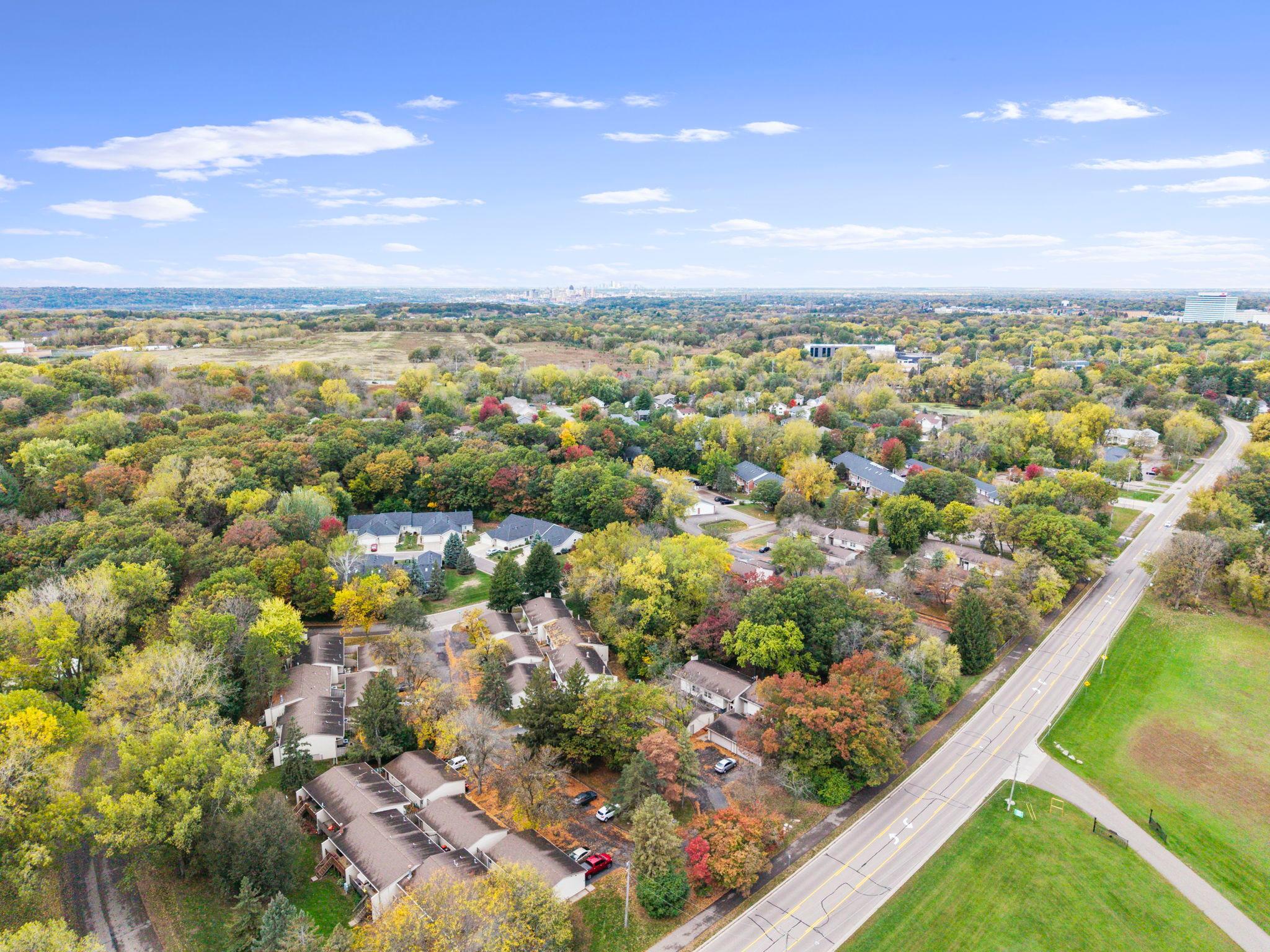 View of Residential at 6384 Aspenwood Plaza, Woodbury MN 55125, Woodbury (50 of 52) - Mike Wilen | Minnesota Team Real Estate