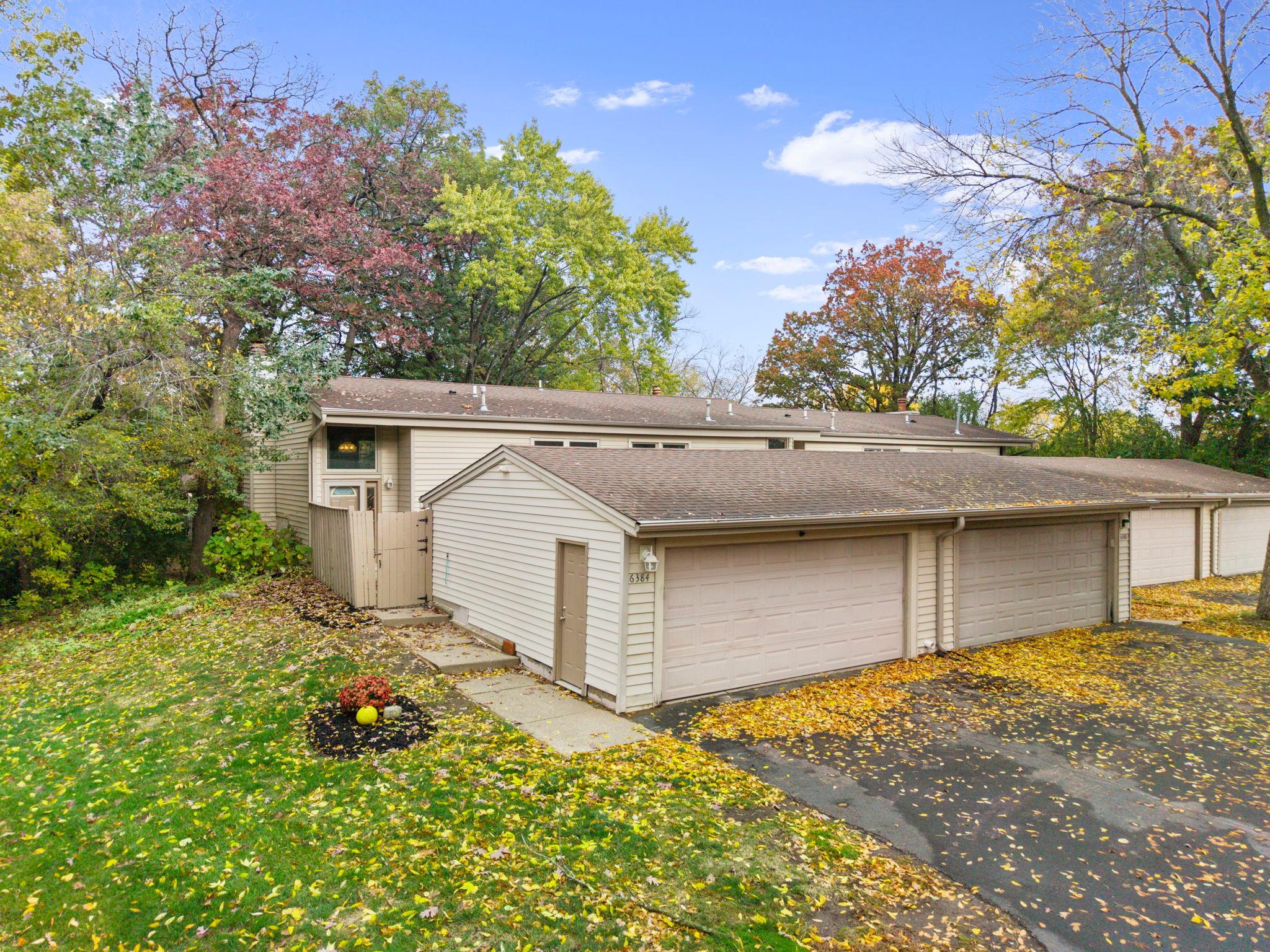 View of (TH) Side x Side at 6384 Aspenwood Plaza, Woodbury - Mike Wilen | Minnesota Team Real Estate