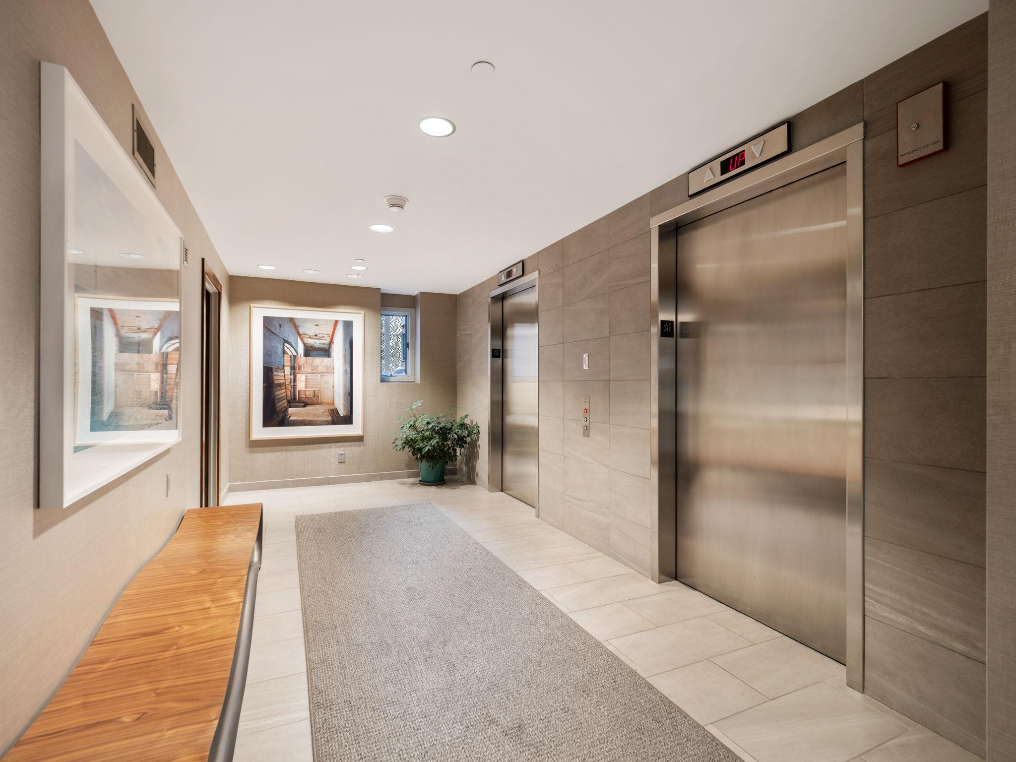 View of Residential at 100 2nd Street #406, Minneapolis MN 55414, Minneapolis (35 of 74) - Mike Wilen | Minnesota Team Real Estate