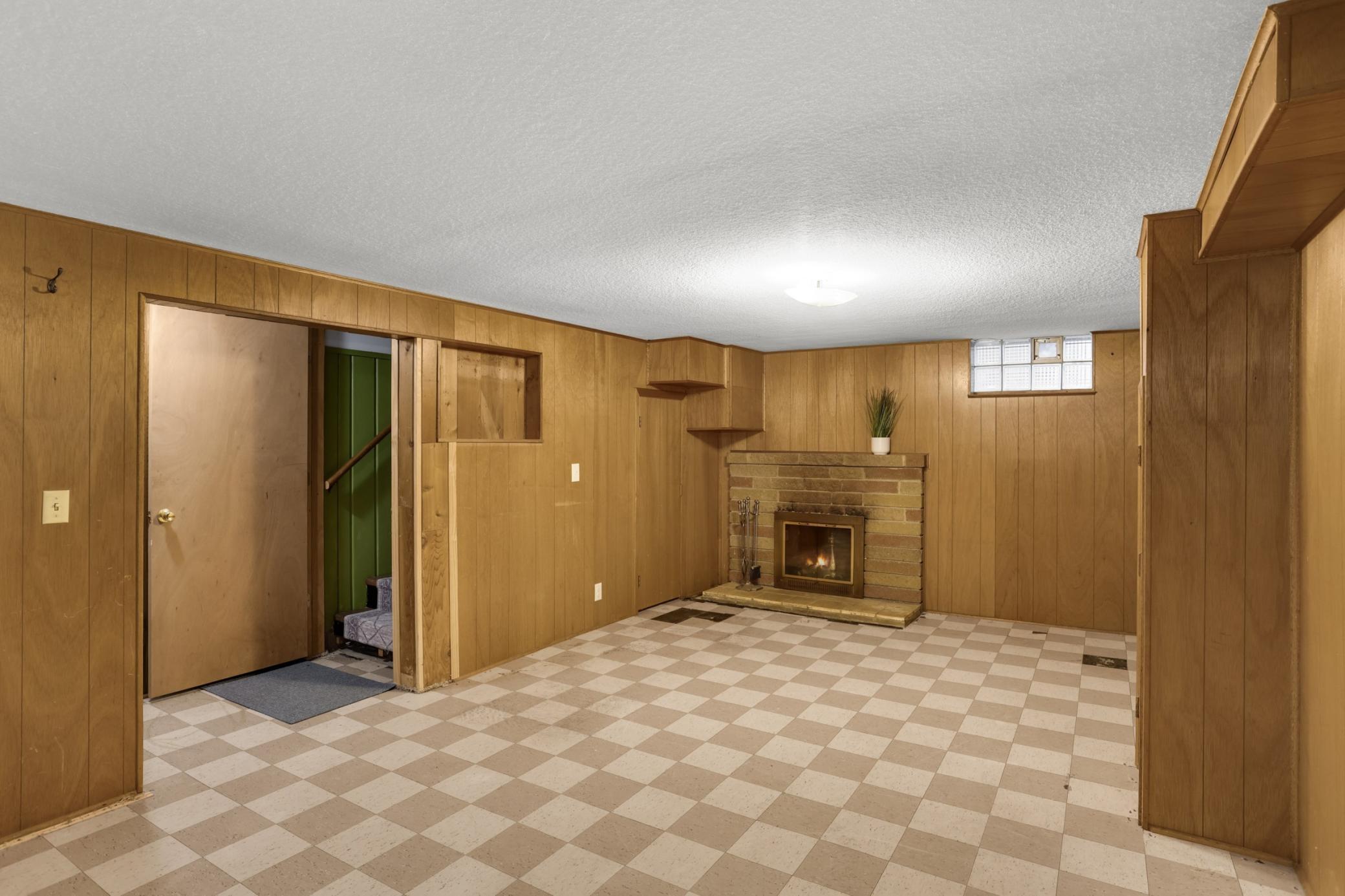 View of Residential at 1947 Johnson Street, Minneapolis MN 55418, Minneapolis (22 of 33) - Mike Wilen | Minnesota Team Real Estate