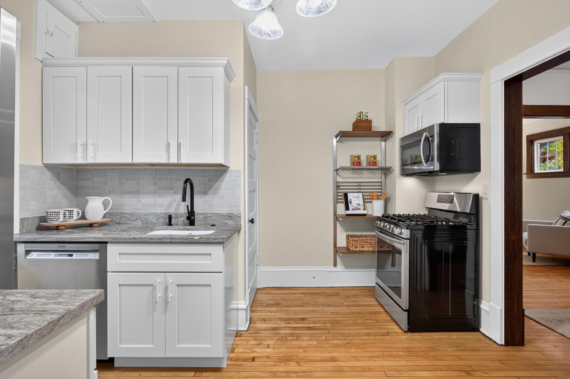 View of Residential at 735 Curfew Street, Saint Paul MN 55114, Saint Paul (12 of 40) - Mike Wilen | Minnesota Team Real Estate