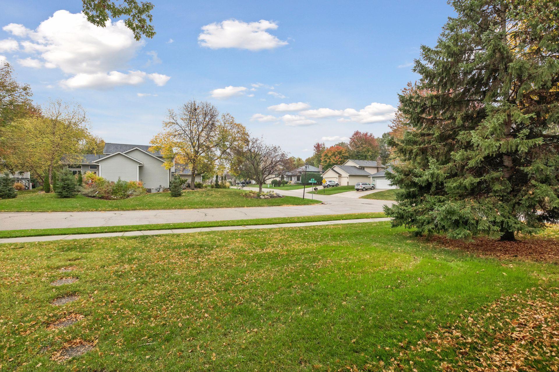 View of Residential at 3803 Minnesota Lane, Plymouth MN 55446, Plymouth (46 of 52) - Mike Wilen | Minnesota Team Real Estate