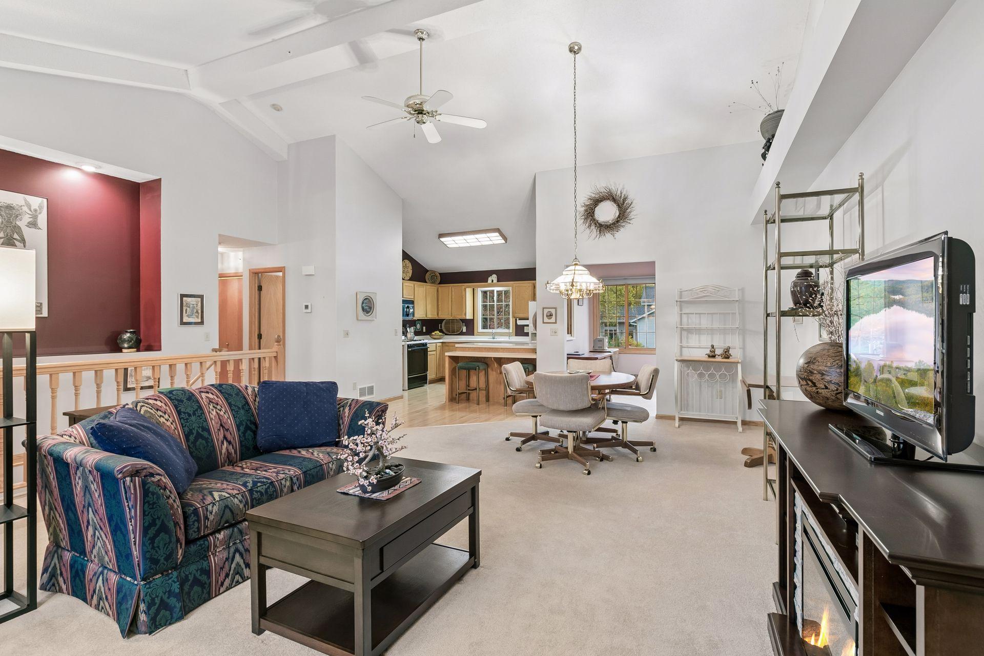 View of Residential at 3803 Minnesota Lane, Plymouth MN 55446, Plymouth (10 of 52) - Mike Wilen | Minnesota Team Real Estate