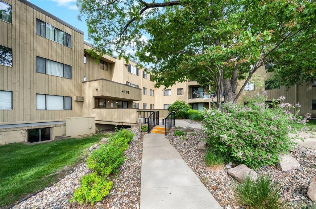 View of Residential at 4101 Parklawn Avenue #201, Edina MN 55435, Edina (17 of 23) - Mike Wilen | Minnesota Team Real Estate