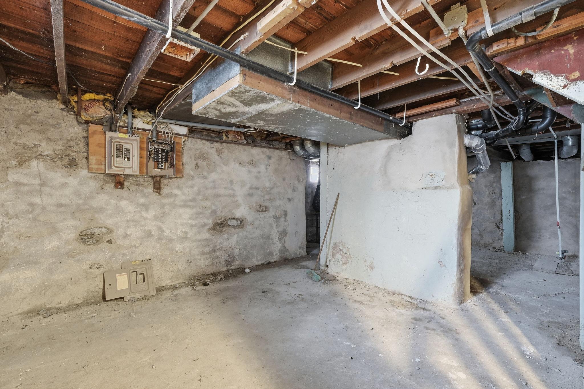 View of Residential at 659 Edmund Avenue, Saint Paul MN 55104, Saint Paul (21 of 23) - Mike Wilen | Minnesota Team Real Estate