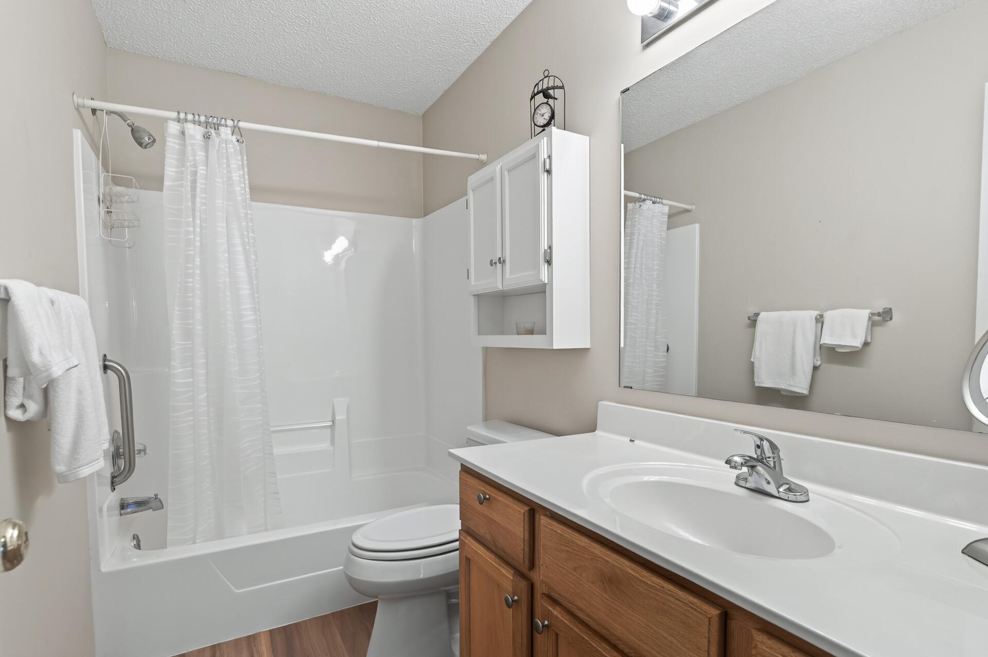 View of Residential at 14437 Edgewood Avenue, Savage MN 55378, Savage (23 of 30) - Mike Wilen | Minnesota Team Real Estate