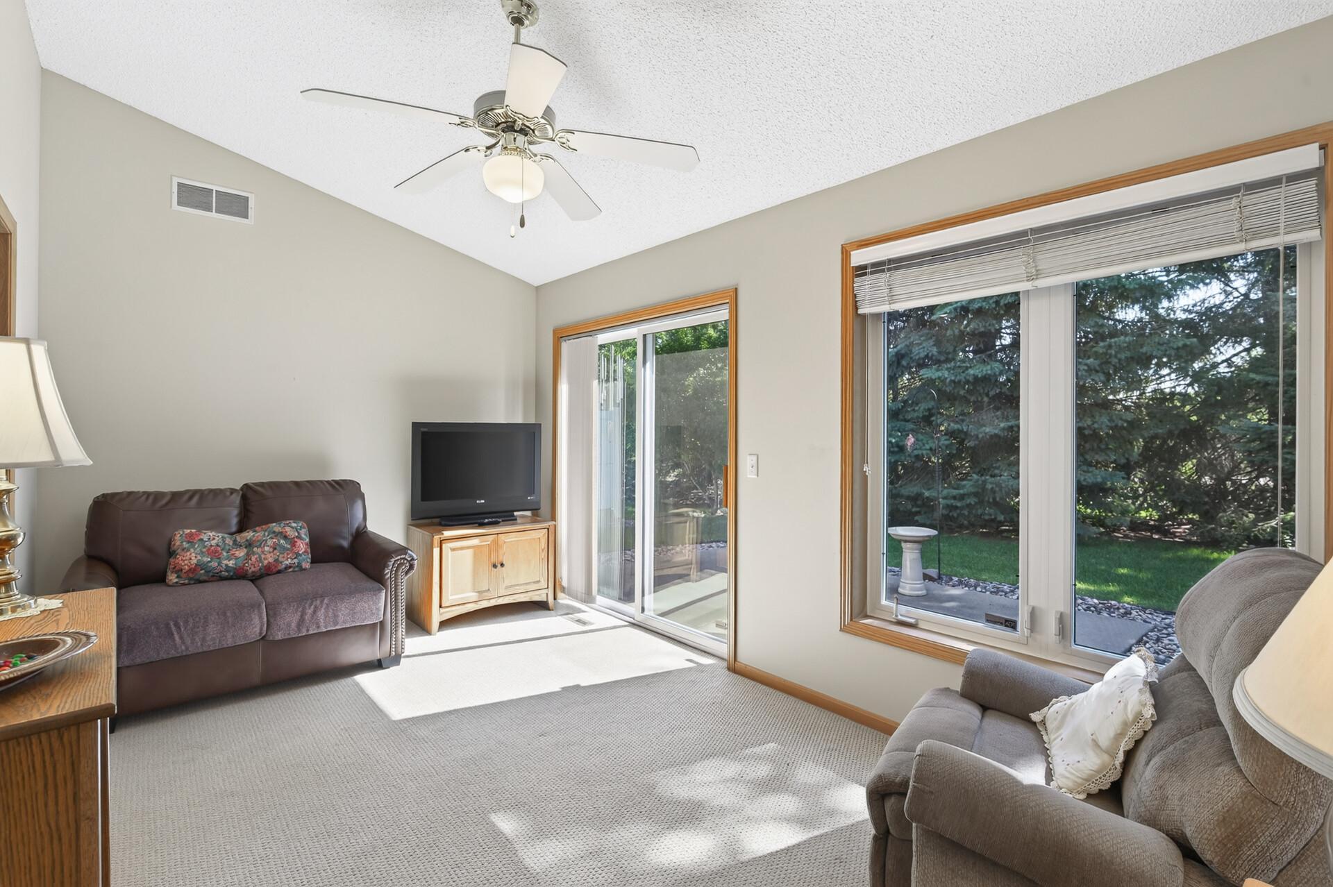 View of Residential at 14437 Edgewood Avenue, Savage MN 55378, Savage (13 of 30) - Mike Wilen | Minnesota Team Real Estate