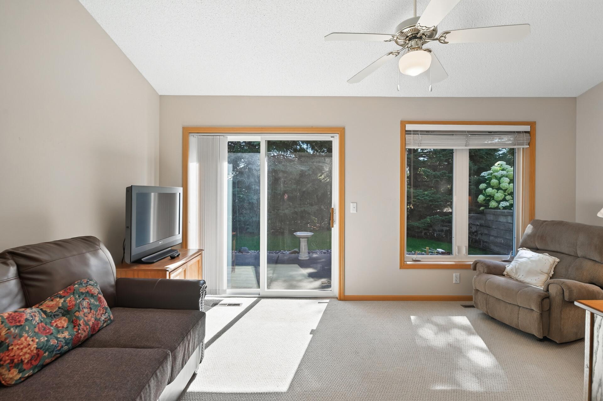 View of Residential at 14437 Edgewood Avenue, Savage MN 55378, Savage (12 of 30) - Mike Wilen | Minnesota Team Real Estate