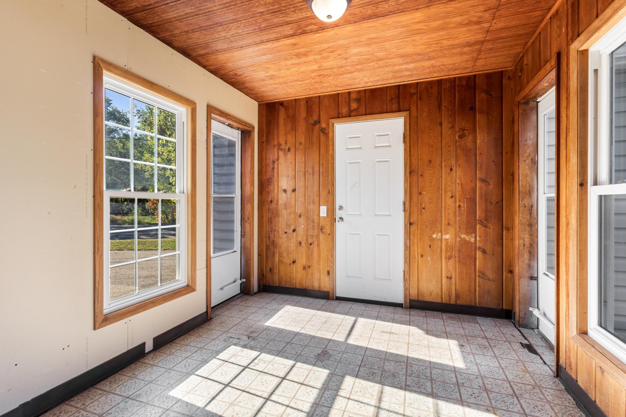 View of Residential at 5340 Byron Avenue, Crystal MN 55429, Crystal (14 of 47) - Mike Wilen | Minnesota Team Real Estate