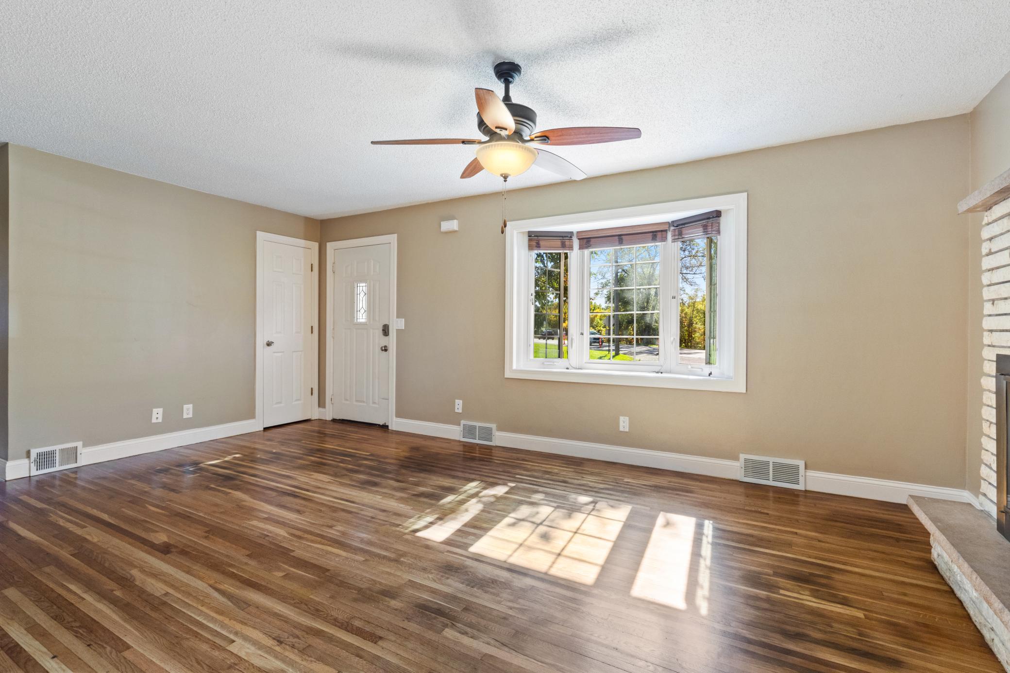 View of Residential at 5340 Byron Avenue, Crystal MN 55429, Crystal (6 of 47) - Mike Wilen | Minnesota Team Real Estate