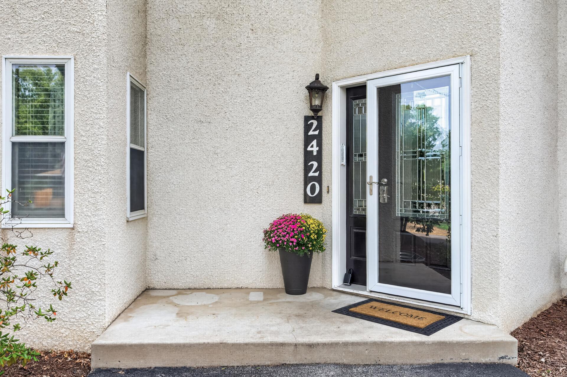 View of Residential at 2420 Simpson Street, Roseville MN 55113, Roseville (4 of 55) - Mike Wilen | Minnesota Team Real Estate