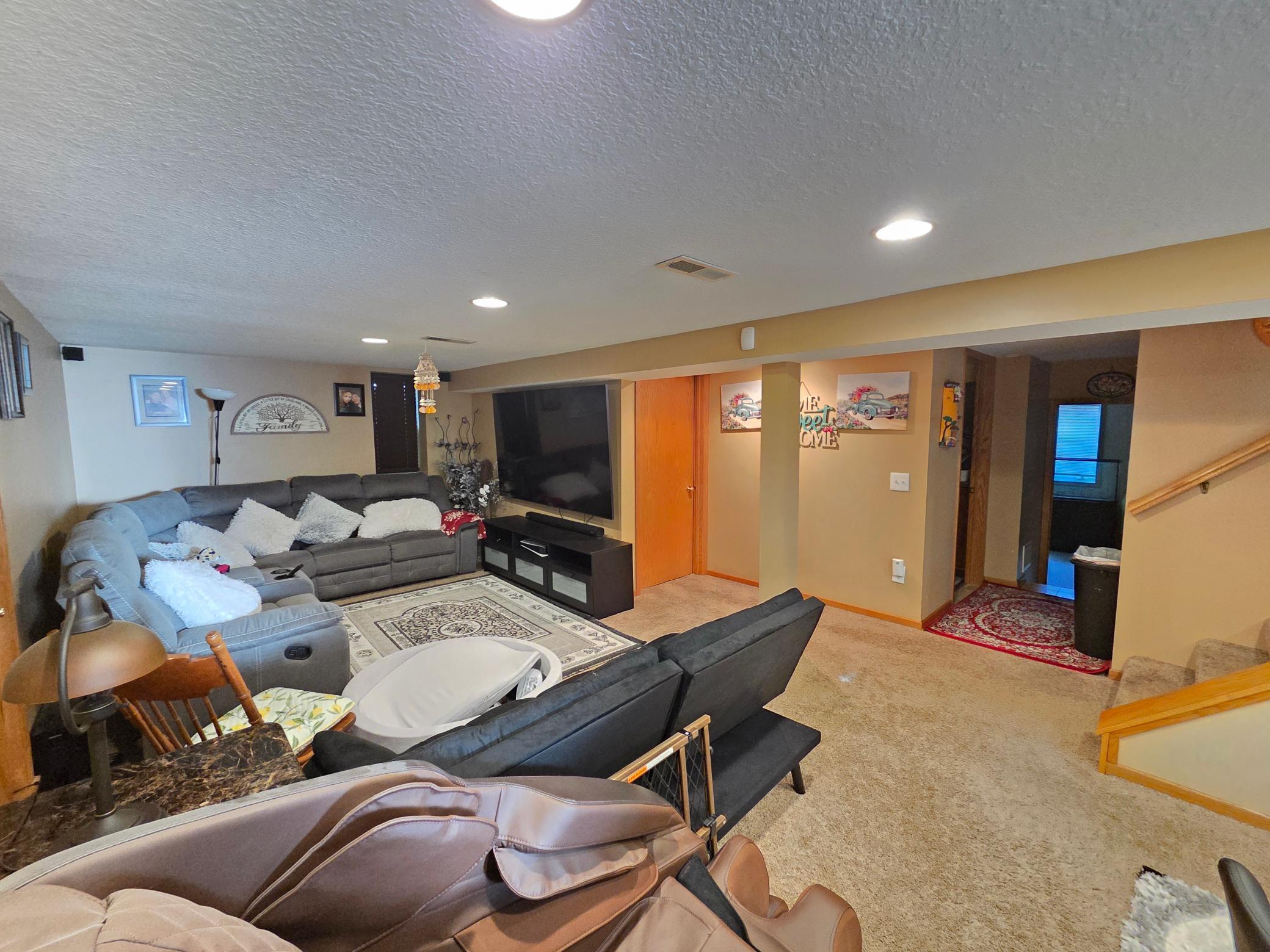 View of Residential at 8011 1st Avenue, Bloomington MN 55420, Bloomington (35 of 53) - Mike Wilen | Minnesota Team Real Estate