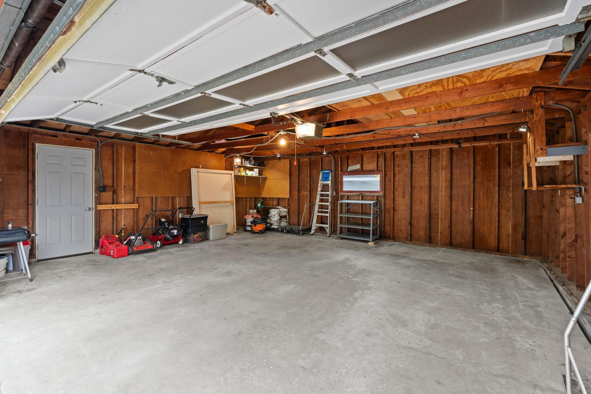 View of Residential at 4117 Arthur Street, Columbia Heights MN 55421, Columbia Heights (52 of 72) - Mike Wilen | Minnesota Team Real Estate