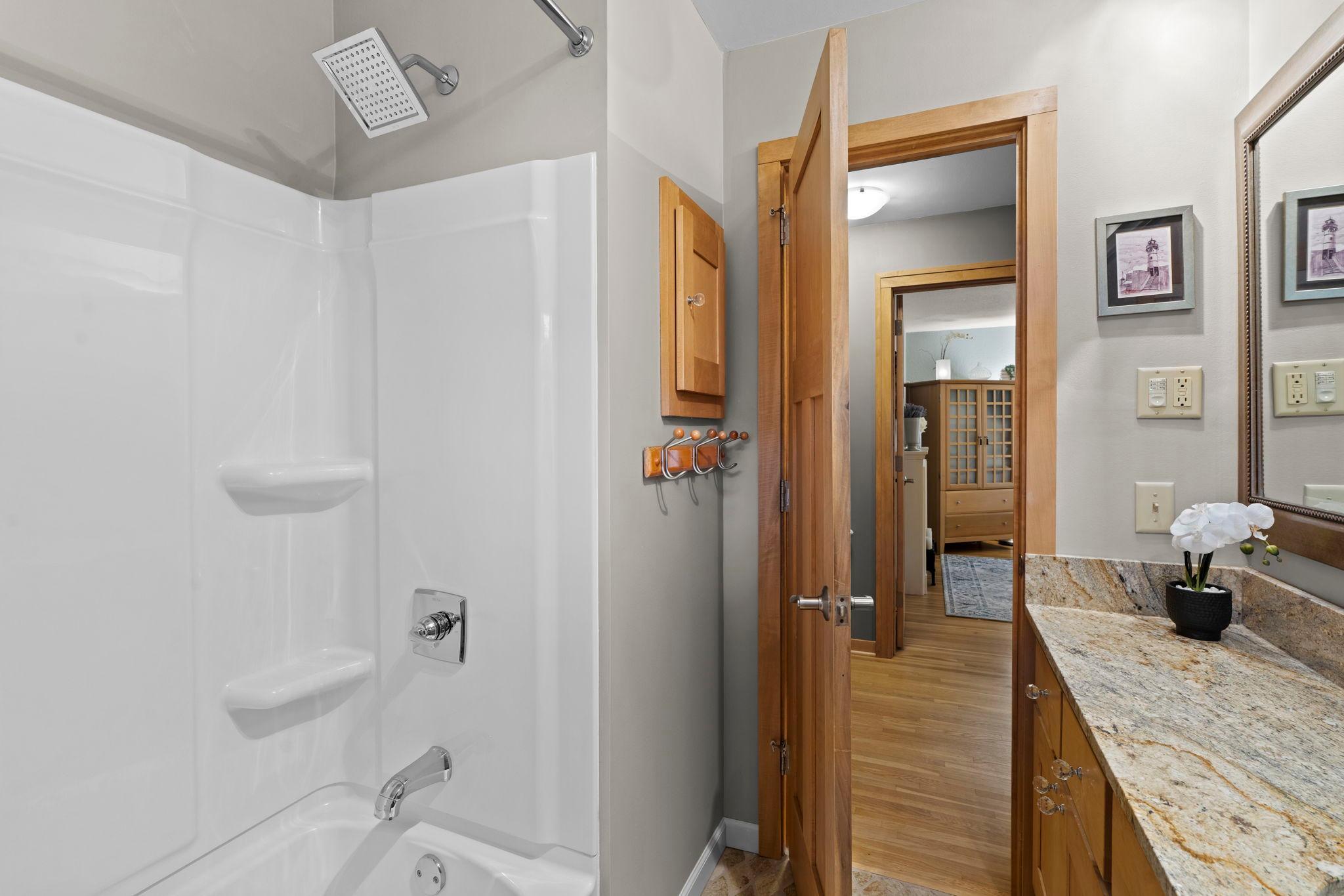View of Residential at 4117 Arthur Street, Columbia Heights MN 55421, Columbia Heights (23 of 72) - Mike Wilen | Minnesota Team Real Estate