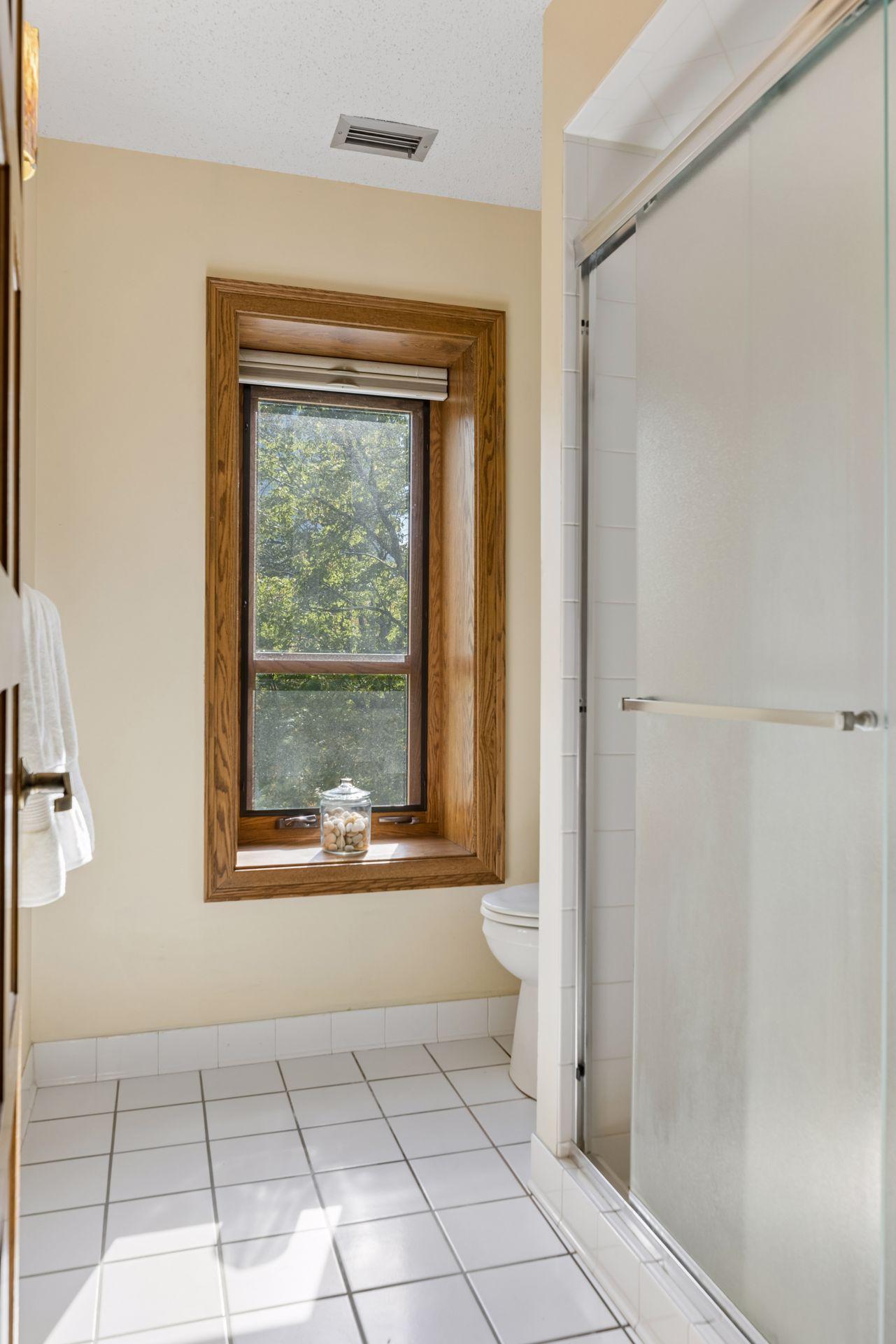 View of Residential at 1201 Yale Place #408, Minneapolis MN 55403, Minneapolis (27 of 104) - Mike Wilen | Minnesota Team Real Estate