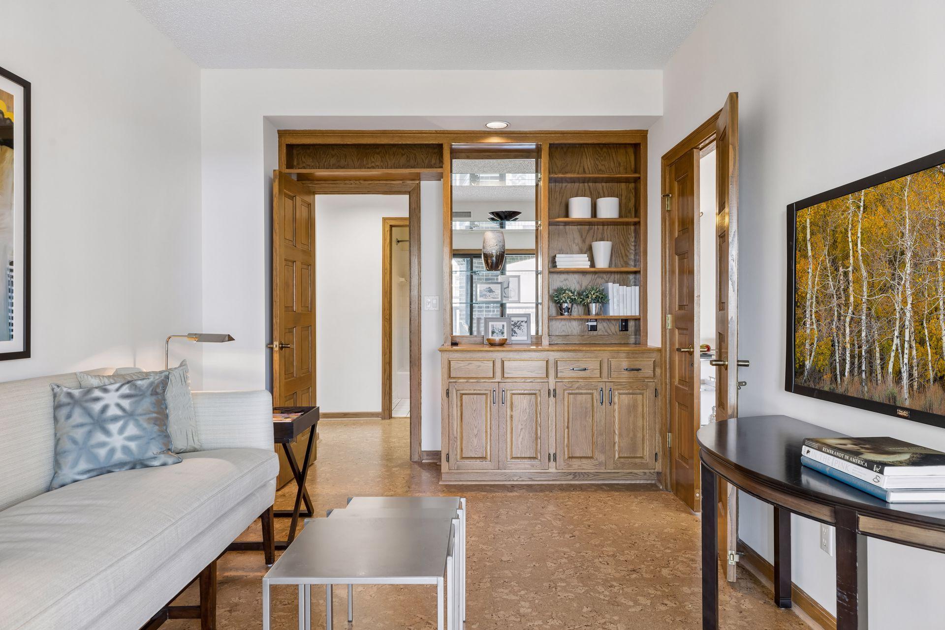 View of Residential at 1201 Yale Place #408, Minneapolis MN 55403, Minneapolis (17 of 104) - Mike Wilen | Minnesota Team Real Estate