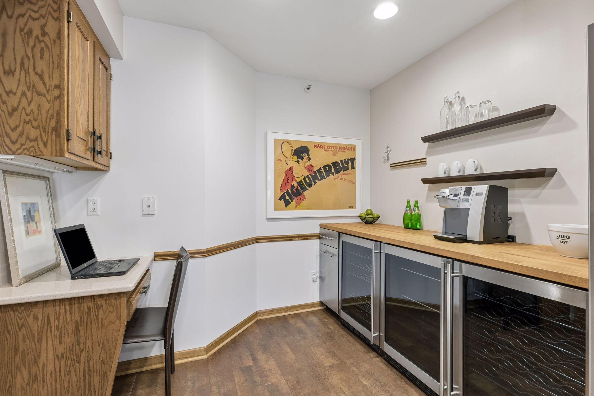 View of Residential at 1201 Yale Place #408, Minneapolis MN 55403, Minneapolis (9 of 104) - Mike Wilen | Minnesota Team Real Estate