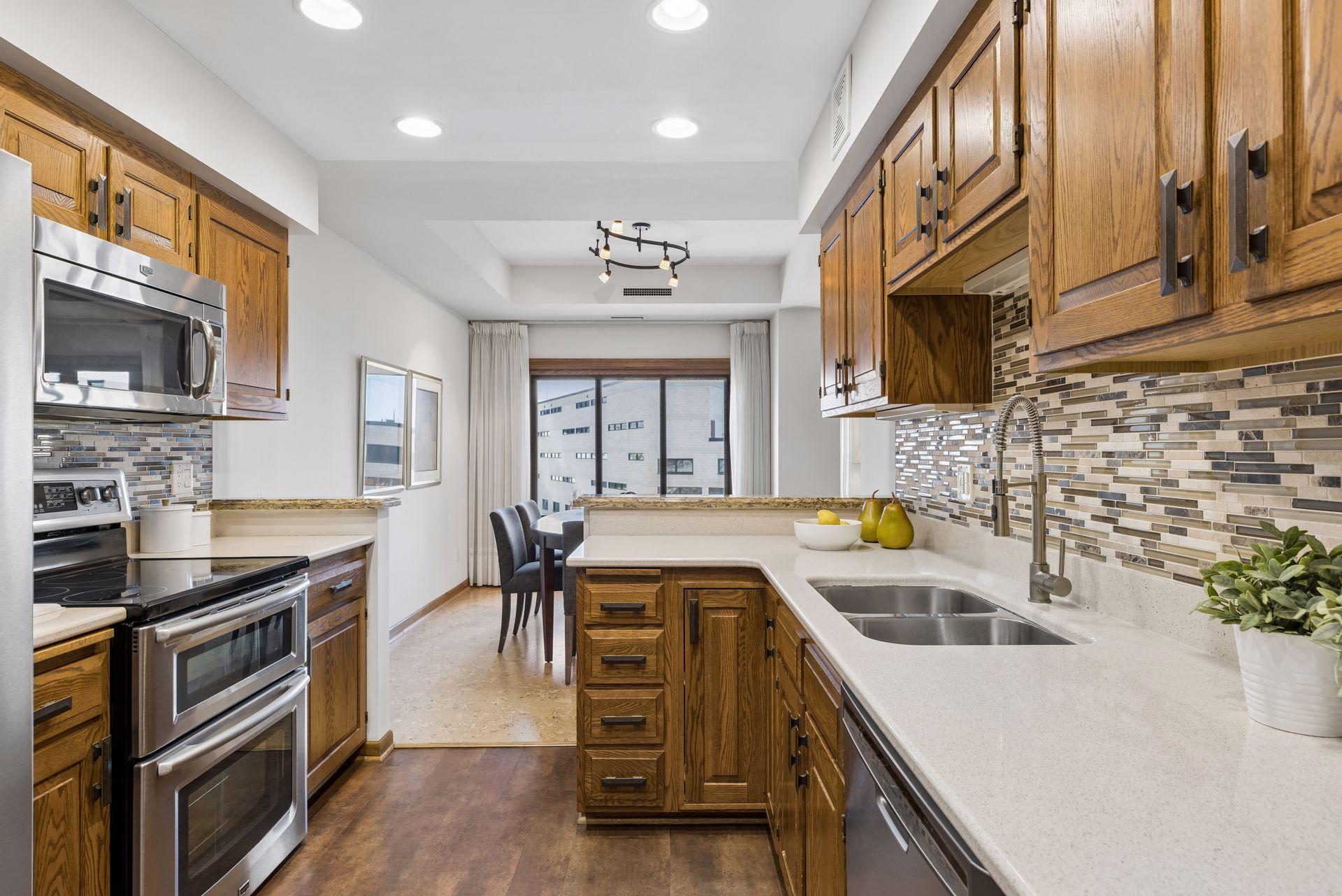View of Residential at 1201 Yale Place #408, Minneapolis MN 55403, Minneapolis (7 of 104) - Mike Wilen | Minnesota Team Real Estate