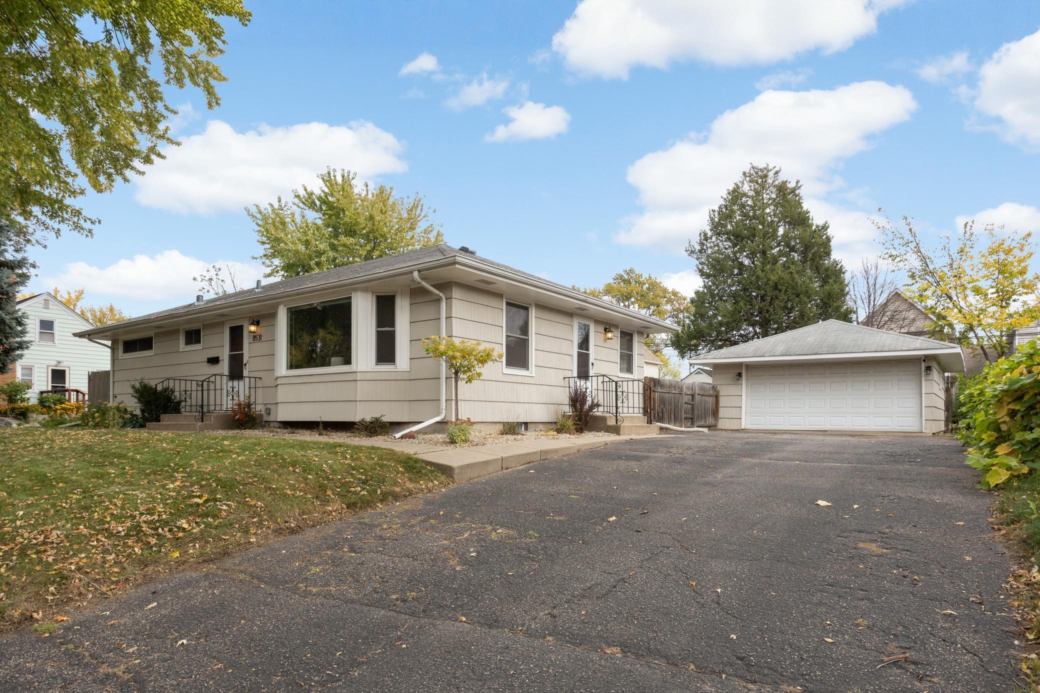 View of Residential at 8531 Aldrich Avenue, Bloomington MN 55420, Bloomington (31 of 32) - Mike Wilen | Minnesota Team Real Estate