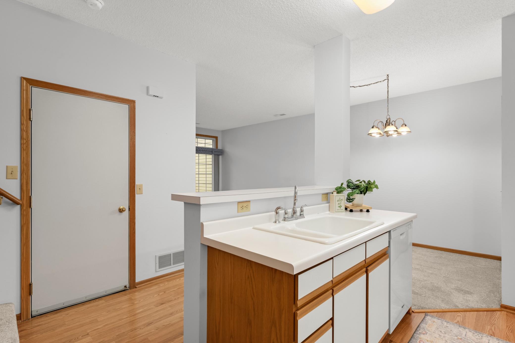 View of Residential at 7195 157th Street, Apple Valley MN 55124, Apple Valley (11 of 29) - Mike Wilen | Minnesota Team Real Estate