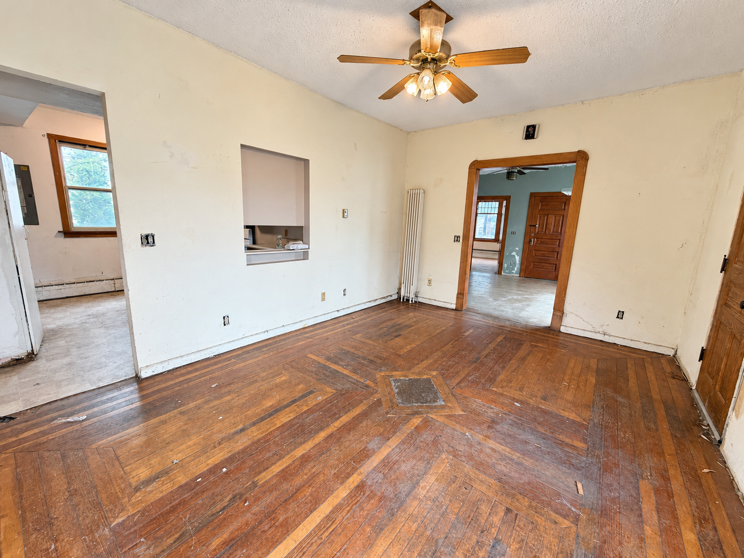 View of Residential Income at 2620 Stevens Avenue, Minneapolis MN 55408, Minneapolis (13 of 22) - Mike Wilen | Minnesota Team Real Estate