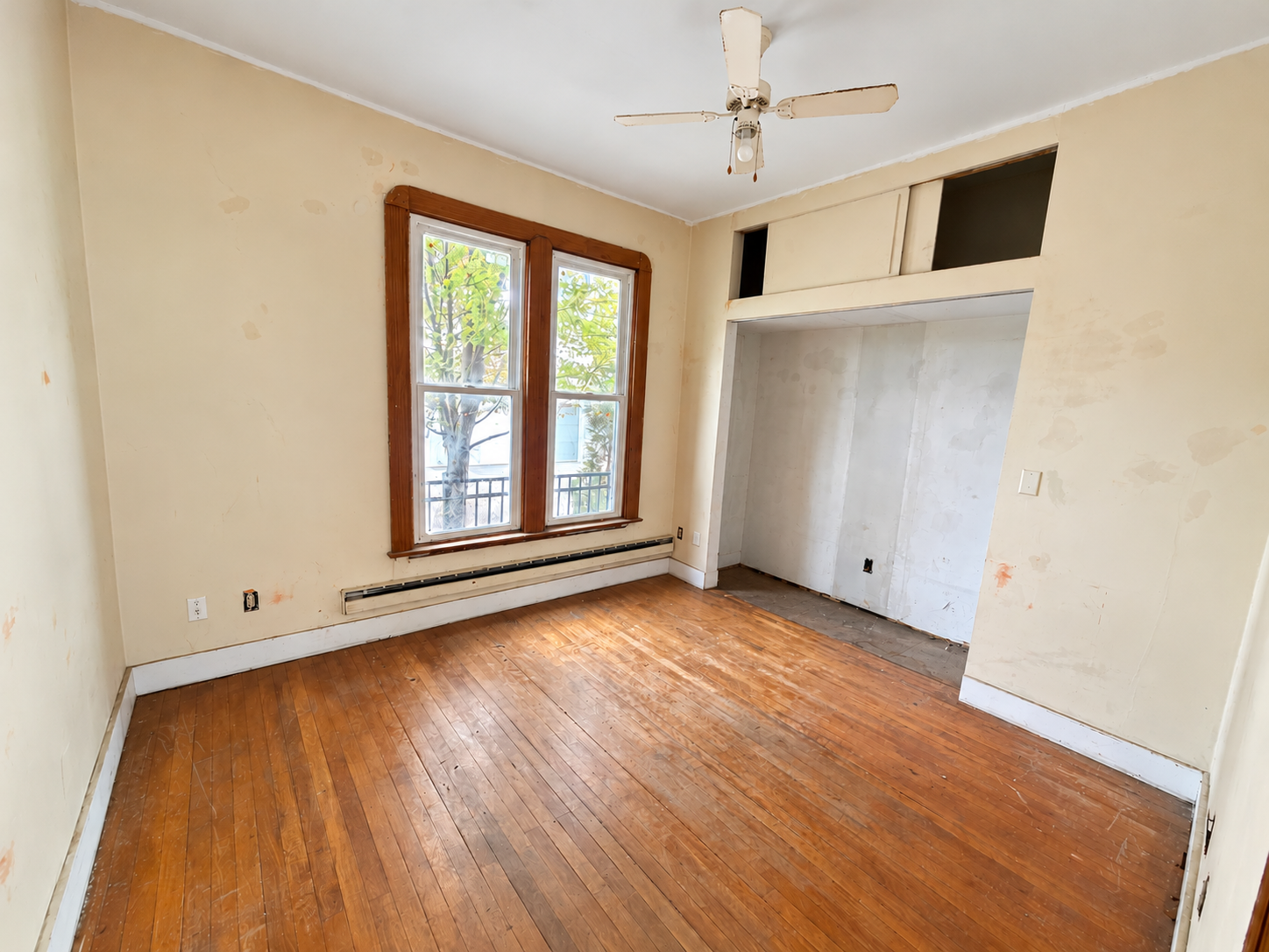 View of Residential Income at 2620 Stevens Avenue, Minneapolis MN 55408, Minneapolis (29 of 33) - Mike Wilen | Minnesota Team Real Estate