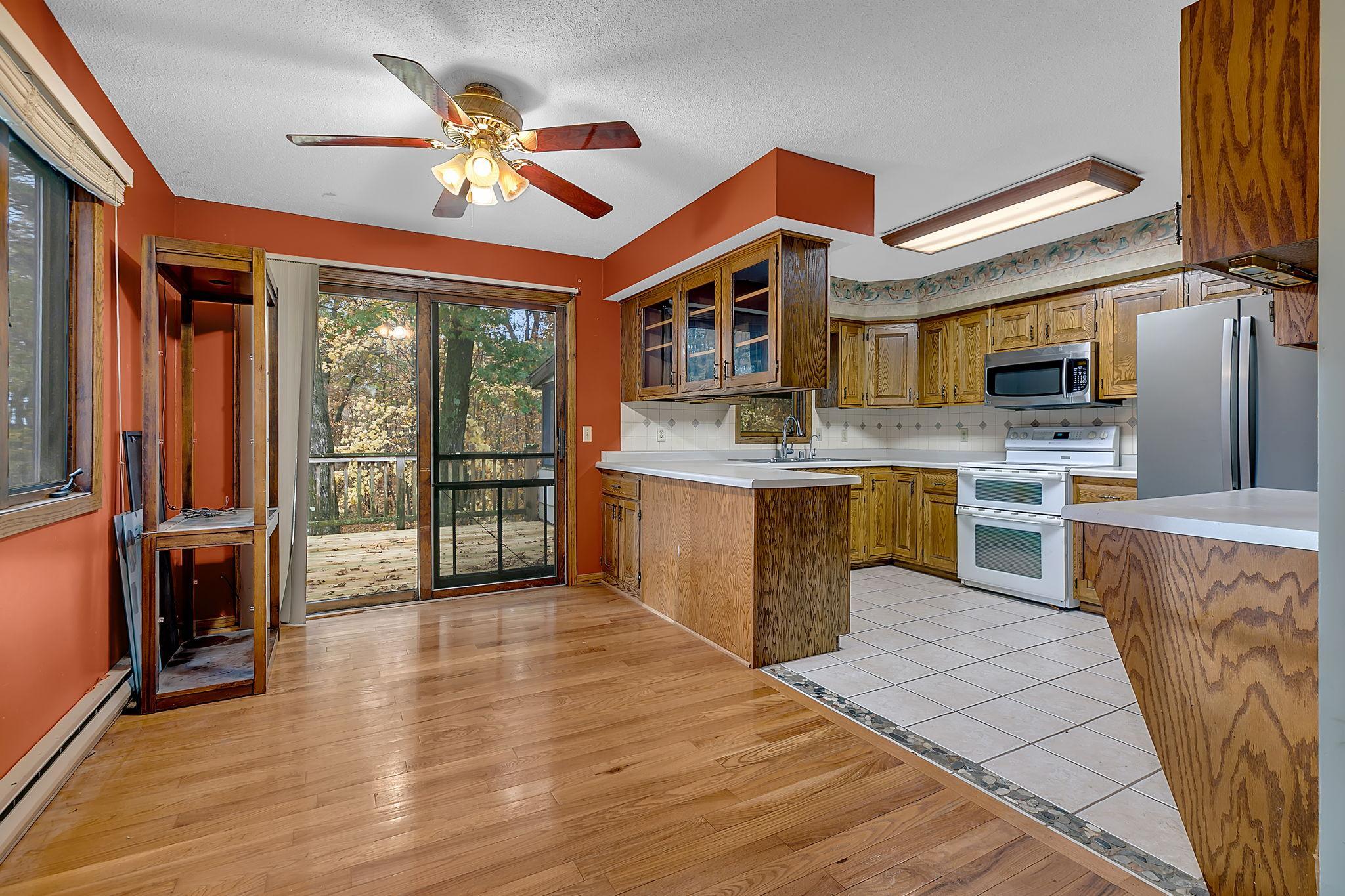 View of Residential at 825 Chestnut Street, Taylors Falls MN 55084, Taylors Falls (9 of 30) - Mike Wilen | Minnesota Team Real Estate