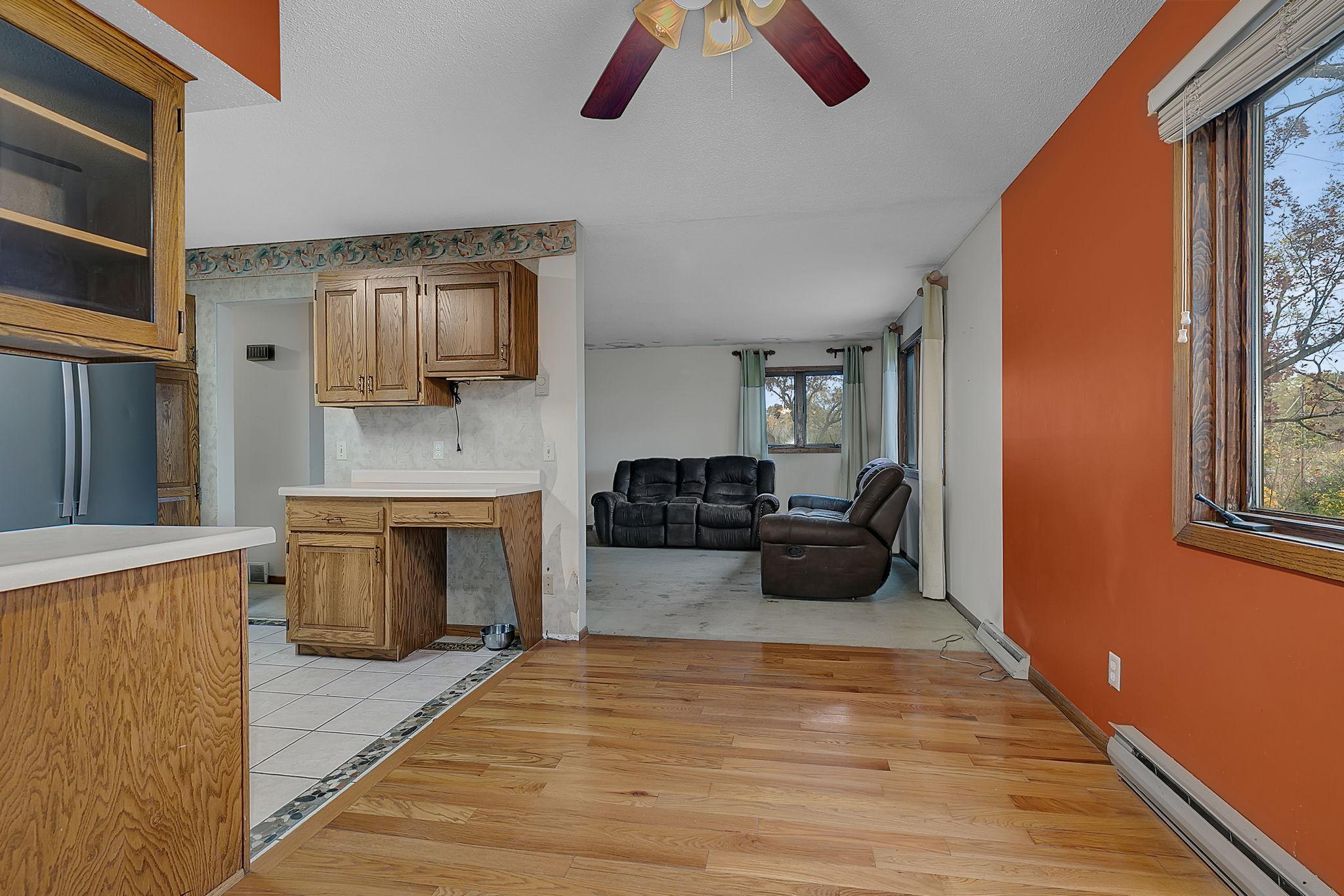 View of Residential at 825 Chestnut Street, Taylors Falls MN 55084, Taylors Falls (8 of 30) - Mike Wilen | Minnesota Team Real Estate