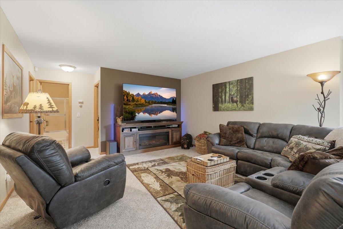 View of Residential at 36571 Elk Avenue, North Branch MN 55056, North Branch (26 of 40) - Mike Wilen | Minnesota Team Real Estate