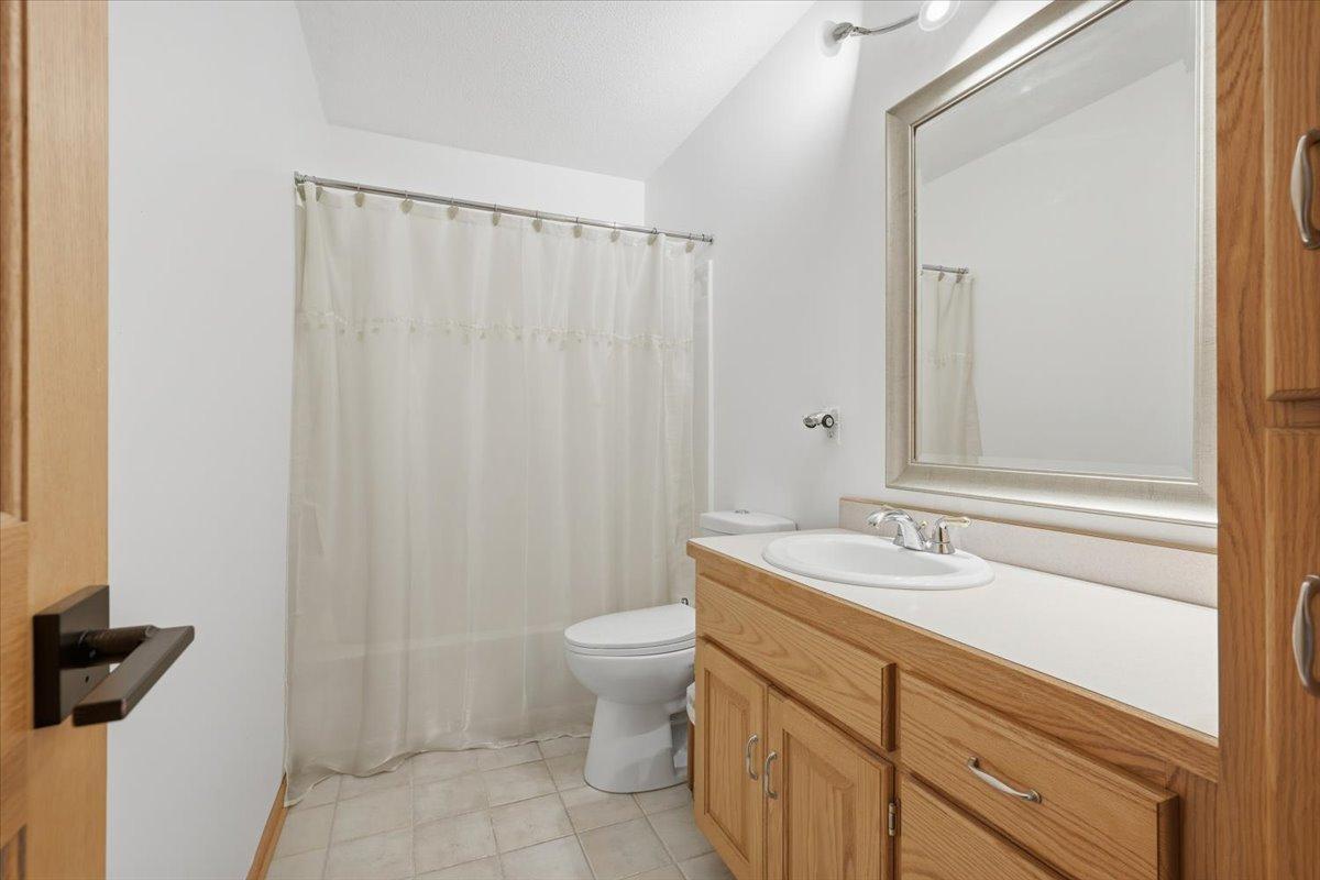 View of Residential at 36571 Elk Avenue, North Branch MN 55056, North Branch (24 of 40) - Mike Wilen | Minnesota Team Real Estate