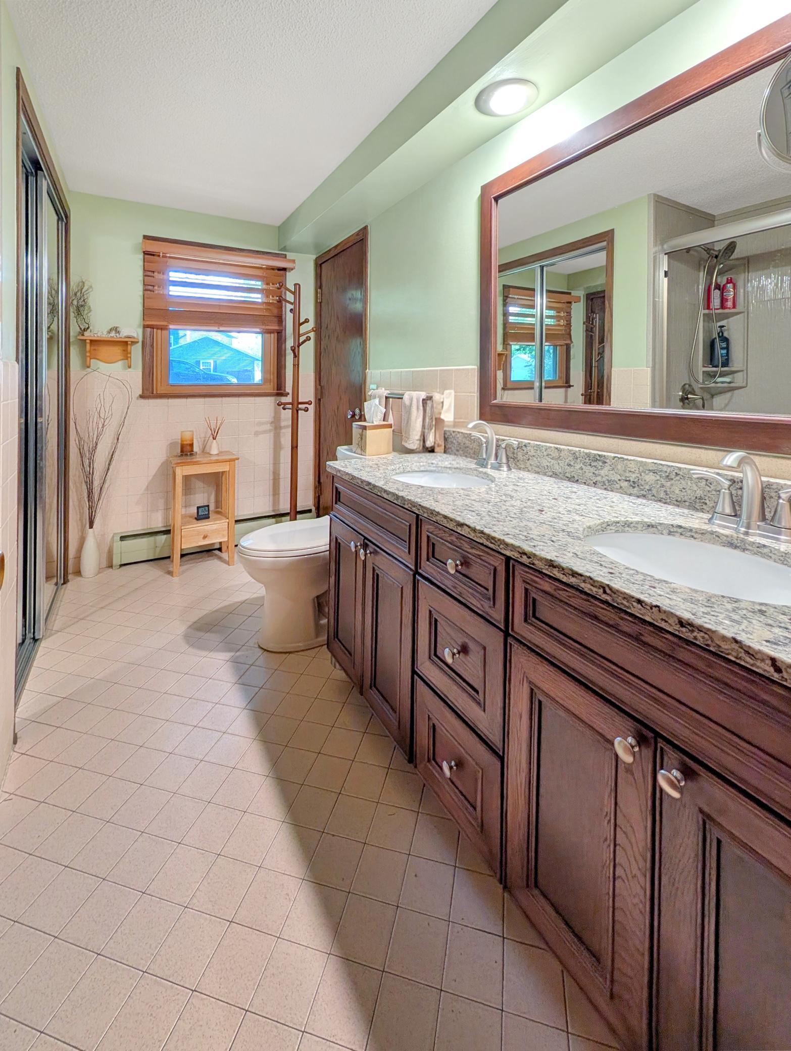 View of Residential at 2725 Scott Avenue, Golden Valley MN 55422, Golden Valley (23 of 43) - Mike Wilen | Minnesota Team Real Estate