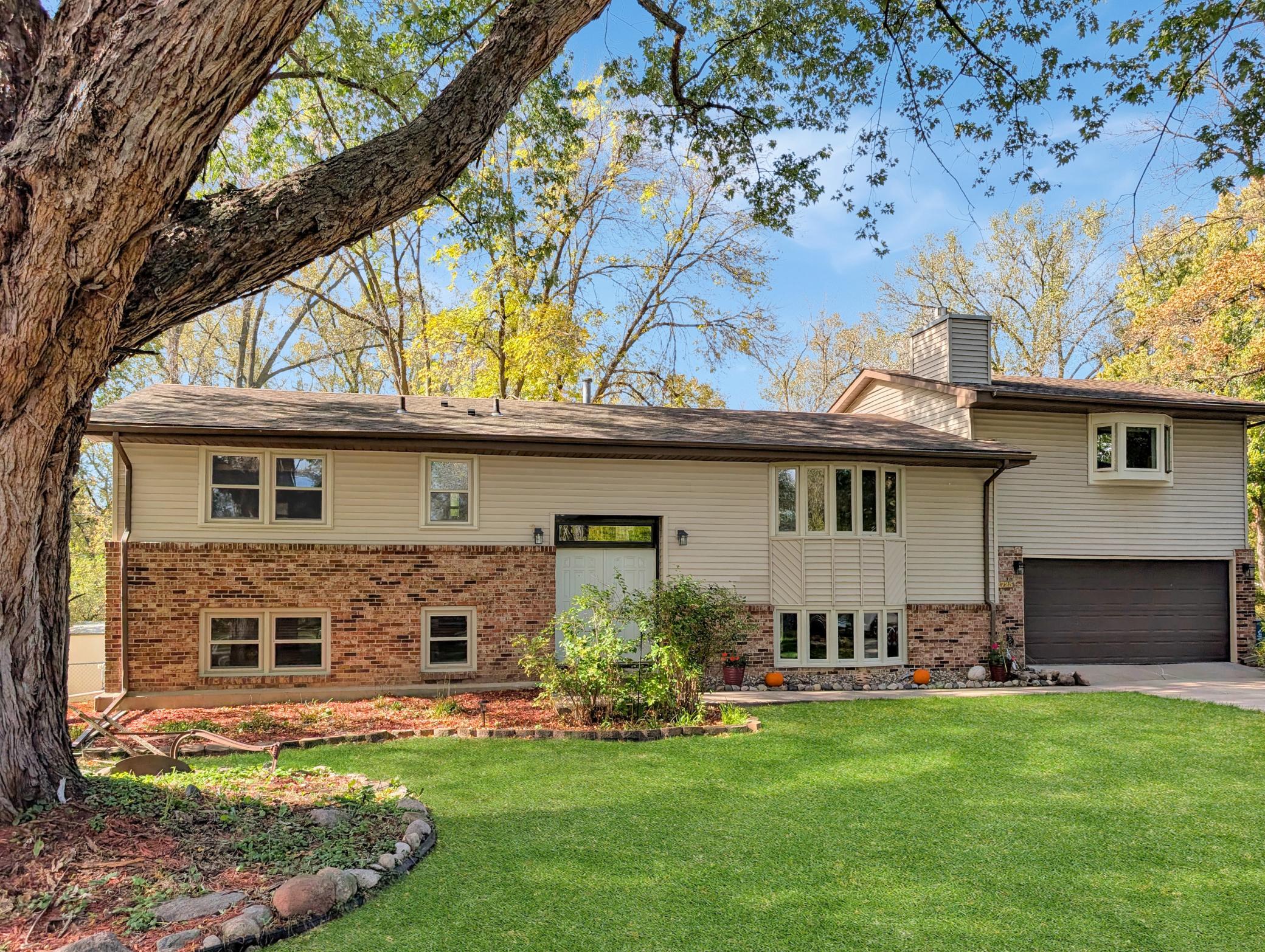 View of Residential at 2725 Scott Avenue, Golden Valley MN 55422, Golden Valley (2 of 43) - Mike Wilen | Minnesota Team Real Estate