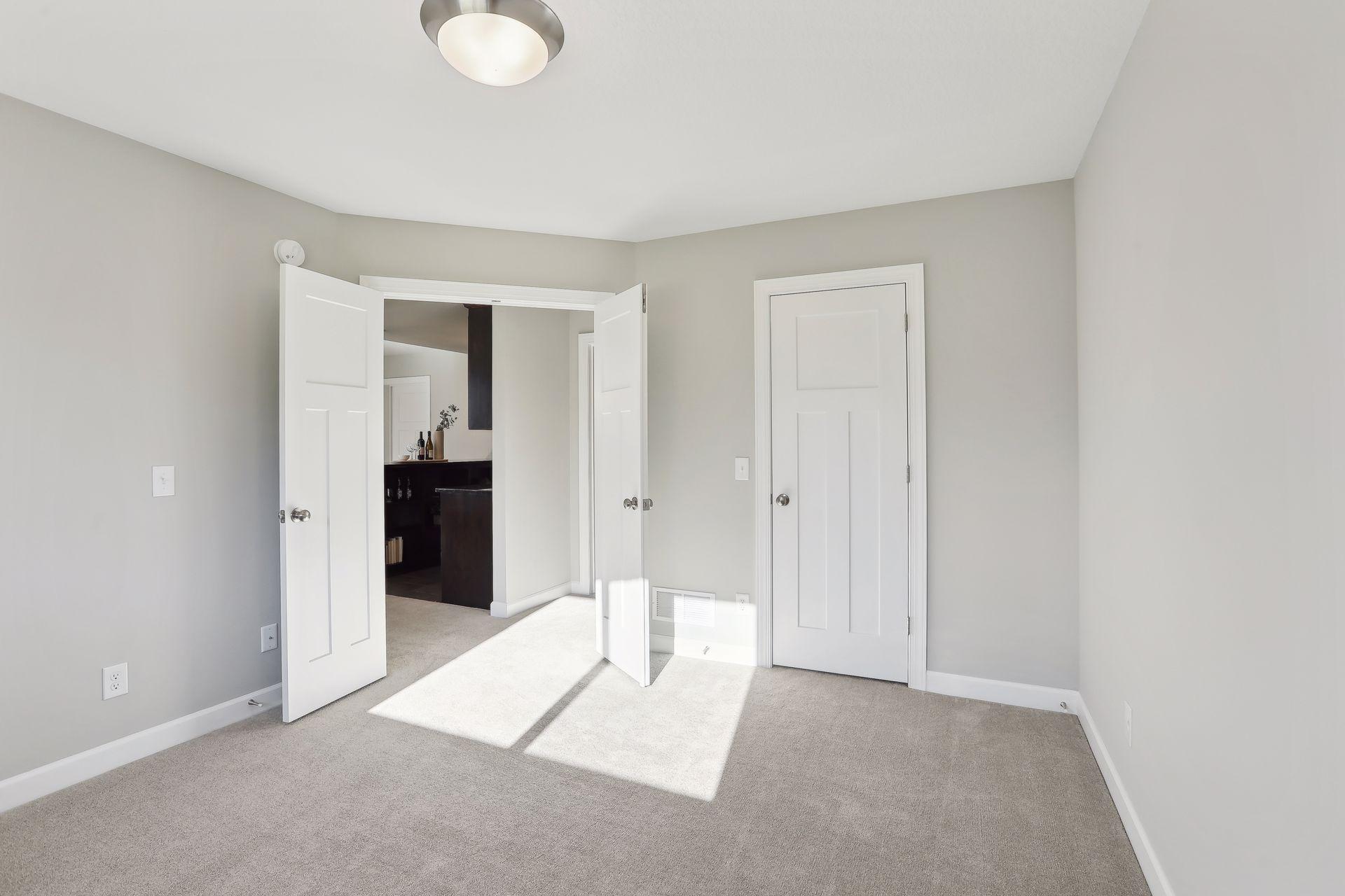 View of Residential at 624 Sunflower Court, Maplewood MN 55119, Maplewood (14 of 17) - Mike Wilen | Minnesota Team Real Estate