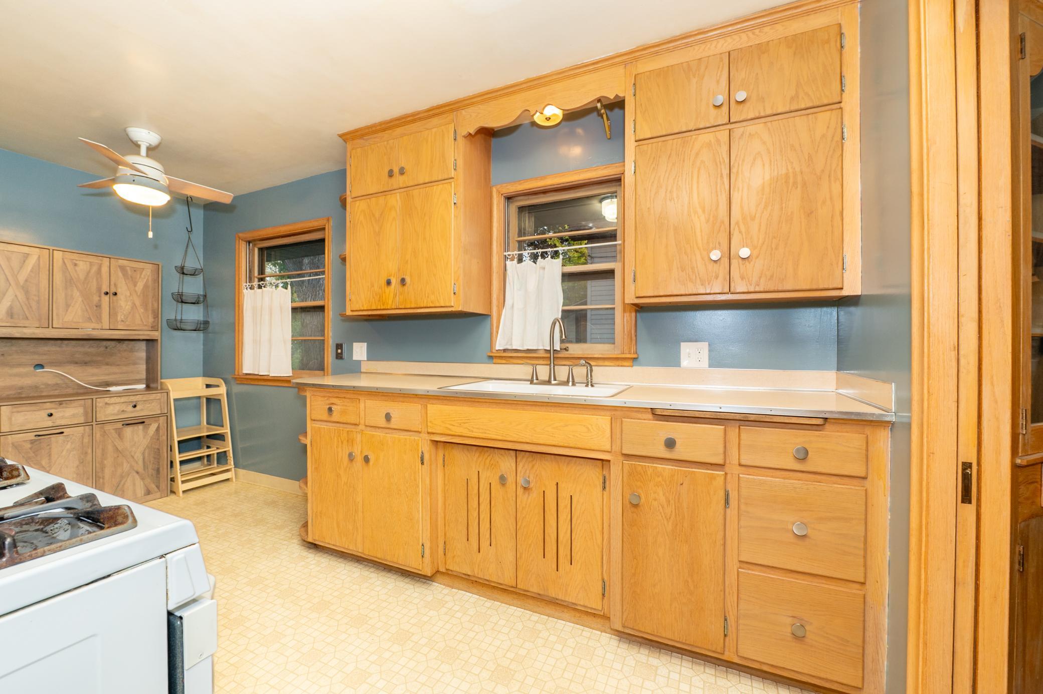 View of Residential at 4249 Oliver Avenue, Minneapolis MN 55412, Minneapolis (10 of 48) - Mike Wilen | Minnesota Team Real Estate