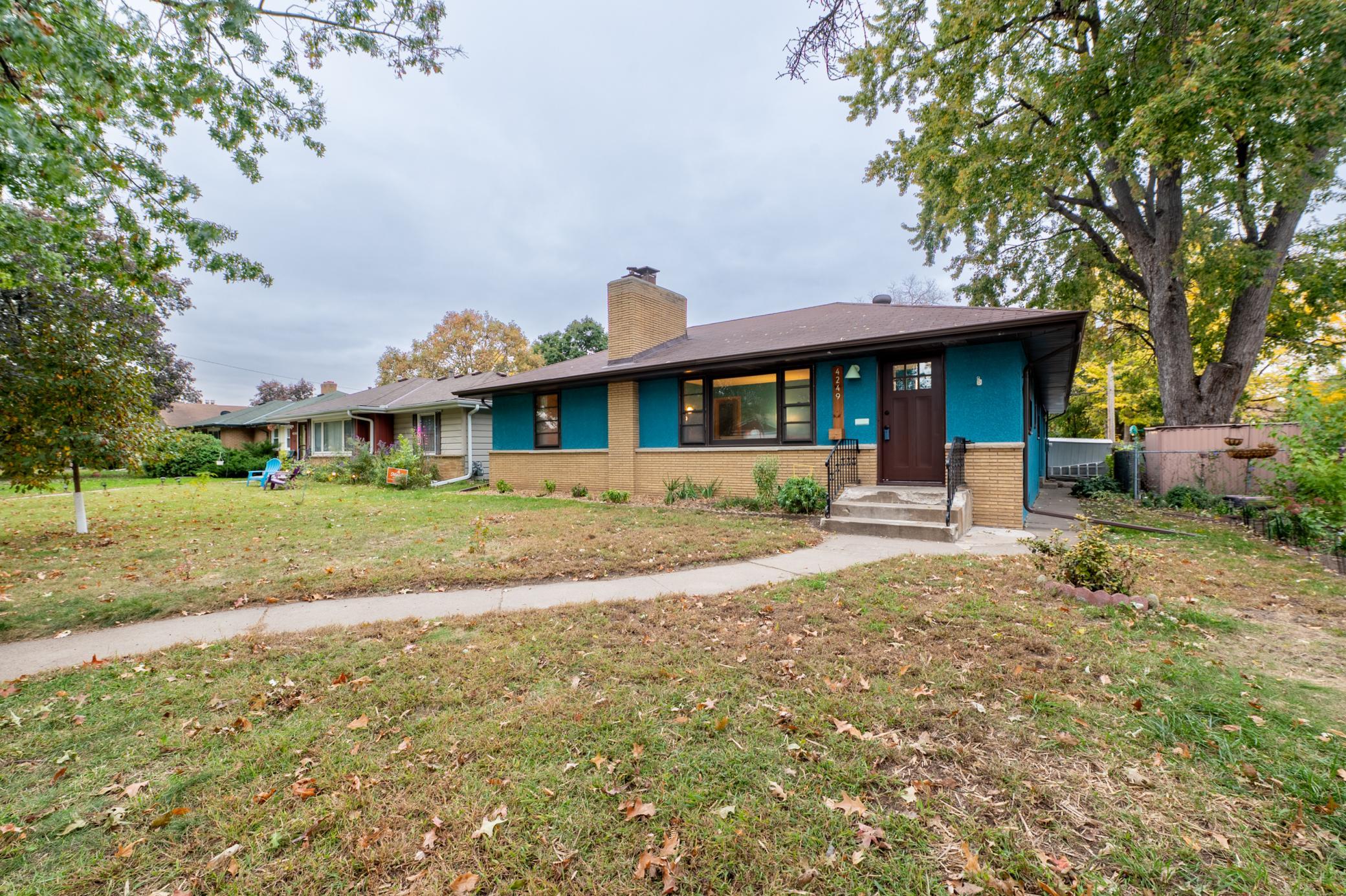 View of Single Family at 4249 Oliver Avenue, Minneapolis - Mike Wilen | Minnesota Team Real Estate