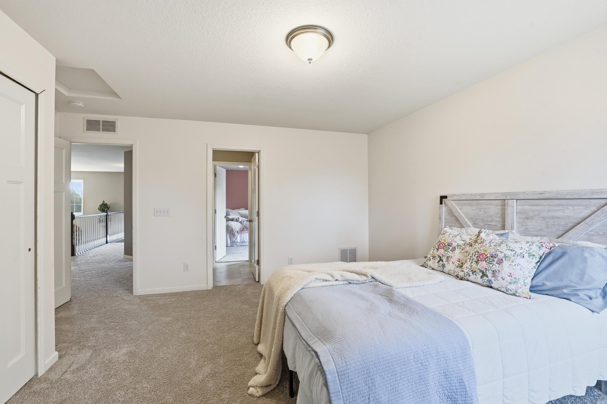 View of Residential at 580 Eastgate Parkway, Mahtomedi MN 55115, Mahtomedi (49 of 76) - Mike Wilen | Minnesota Team Real Estate