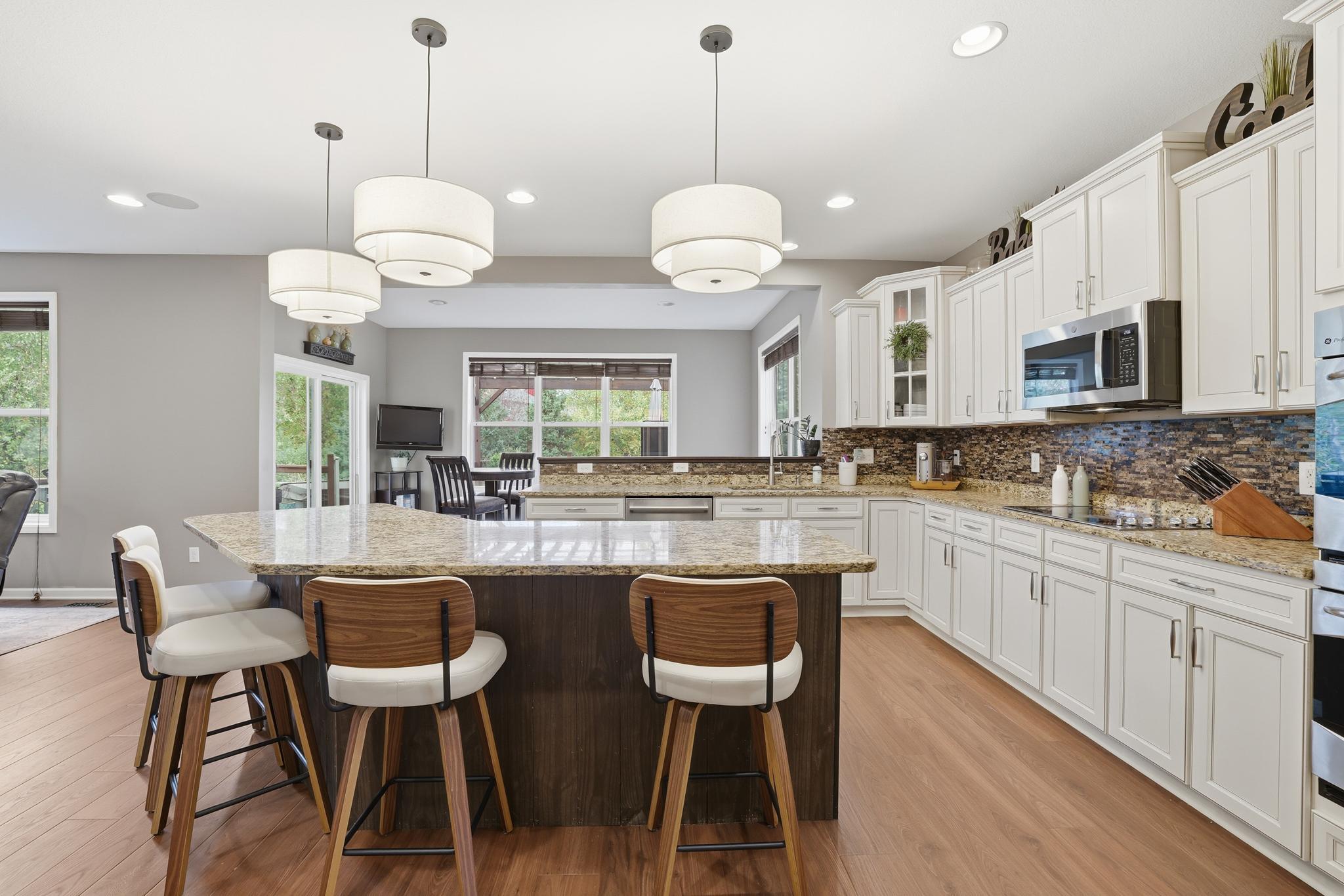 View of Residential at 580 Eastgate Parkway, Mahtomedi MN 55115, Mahtomedi (22 of 76) - Mike Wilen | Minnesota Team Real Estate