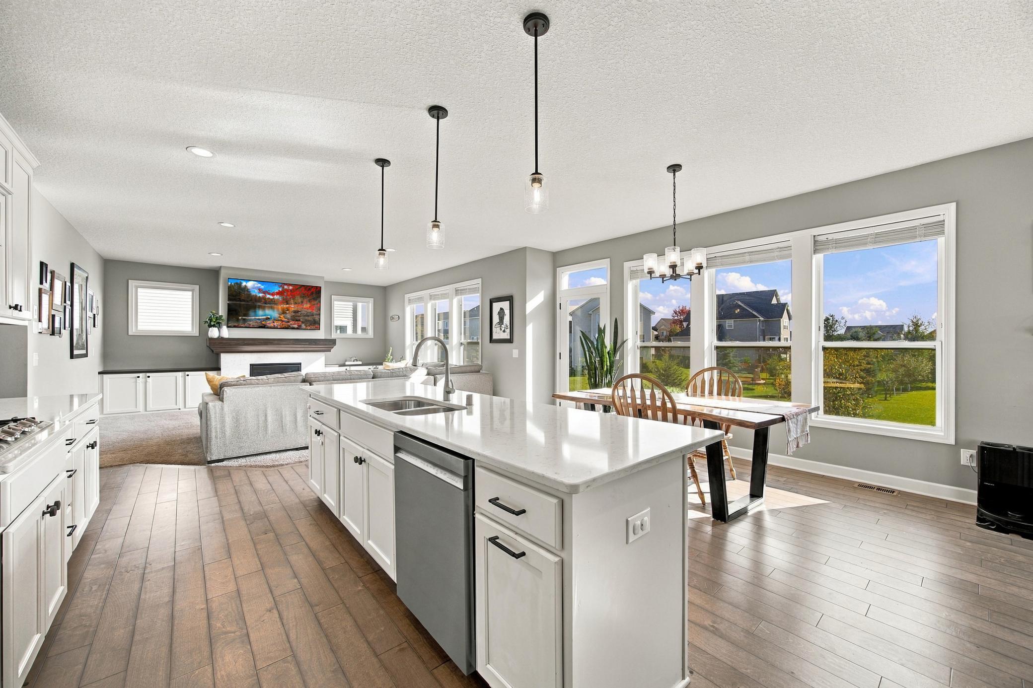 View of Residential at 9435 Compass Pointe Road, Woodbury MN 55129, Woodbury (11 of 41) - Mike Wilen | Minnesota Team Real Estate