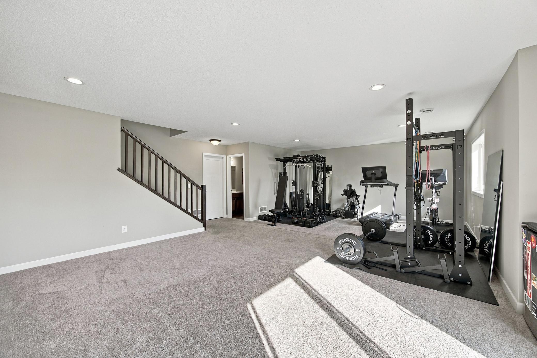 View of Residential at 9435 Compass Pointe Road, Woodbury MN 55129, Woodbury (36 of 41) - Mike Wilen | Minnesota Team Real Estate