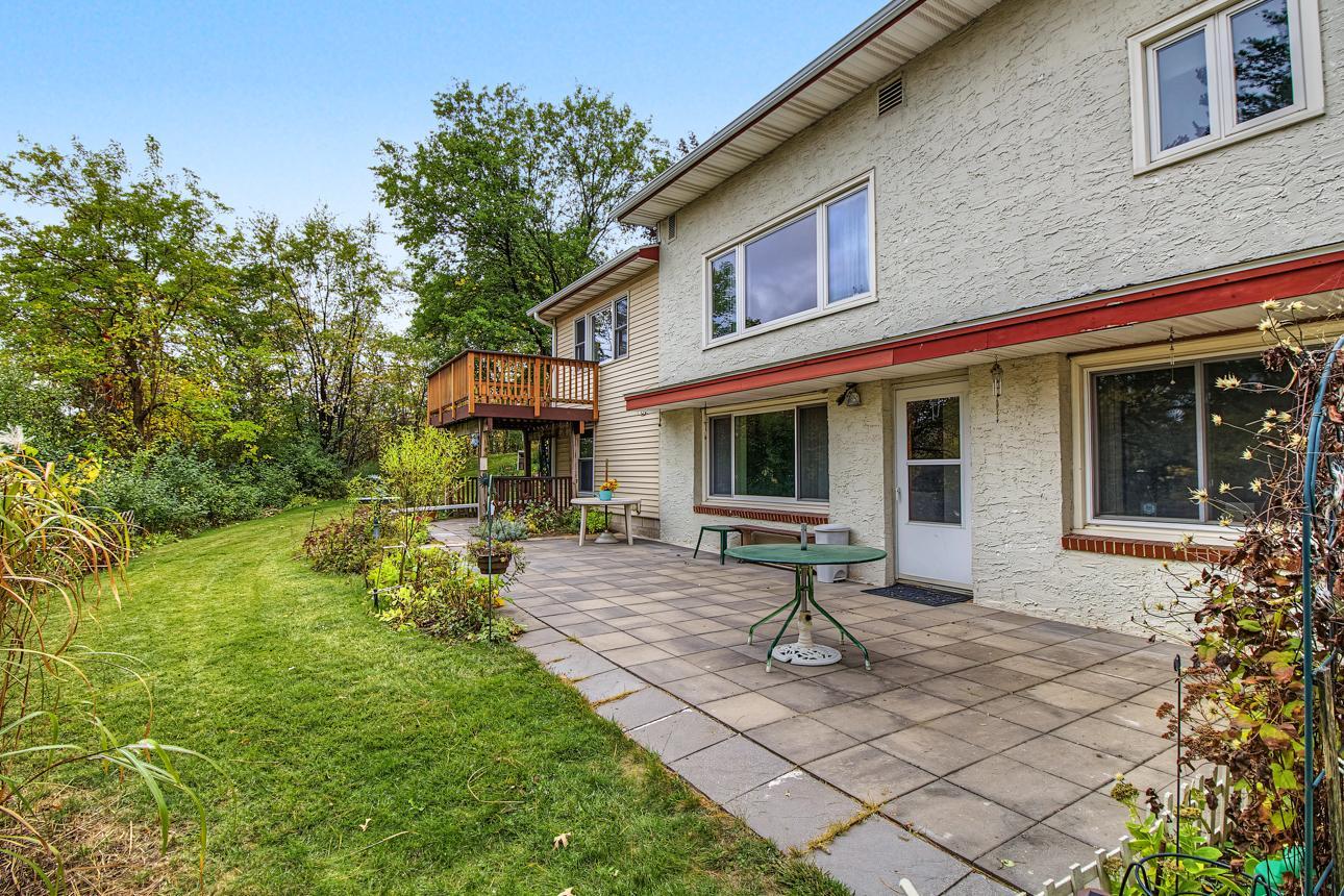 View of Residential at 556 Turin Avenue, South Saint Paul MN 55075, South Saint Paul (32 of 38) - Mike Wilen | Minnesota Team Real Estate