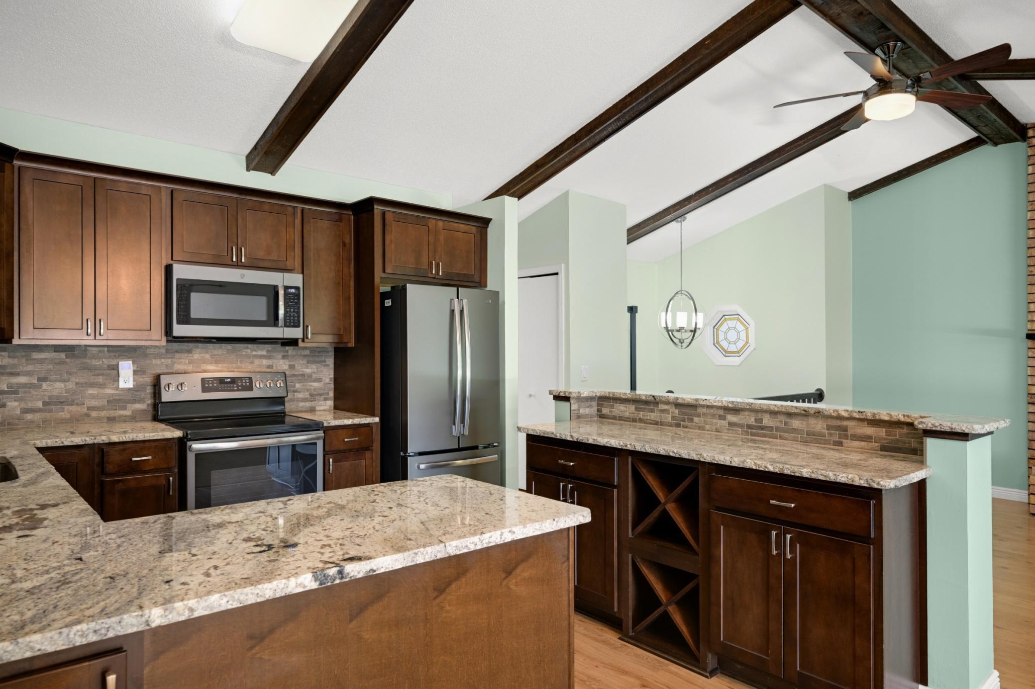 View of Residential at 6710 Buckingham Bay, Woodbury MN 55125, Woodbury (7 of 23) - Mike Wilen | Minnesota Team Real Estate